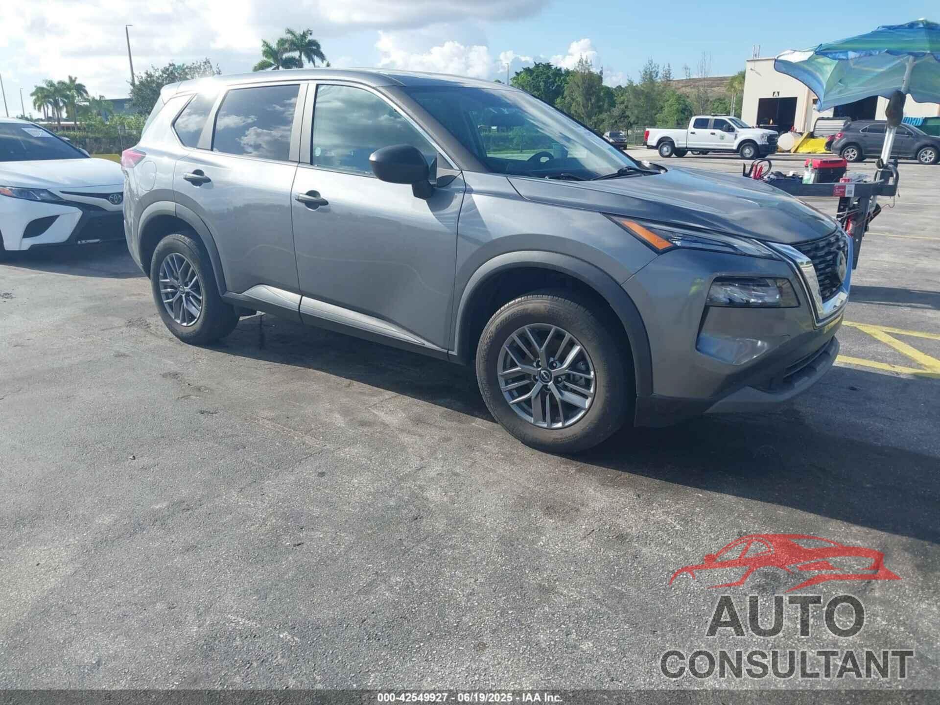 NISSAN ROGUE 2023 - 5N1BT3AB1PC898128