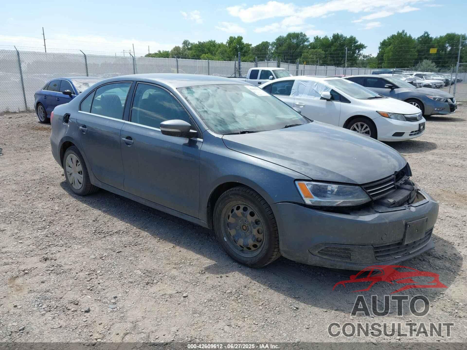 VOLKSWAGEN JETTA 2013 - 3VWDX7AJ8DM410994