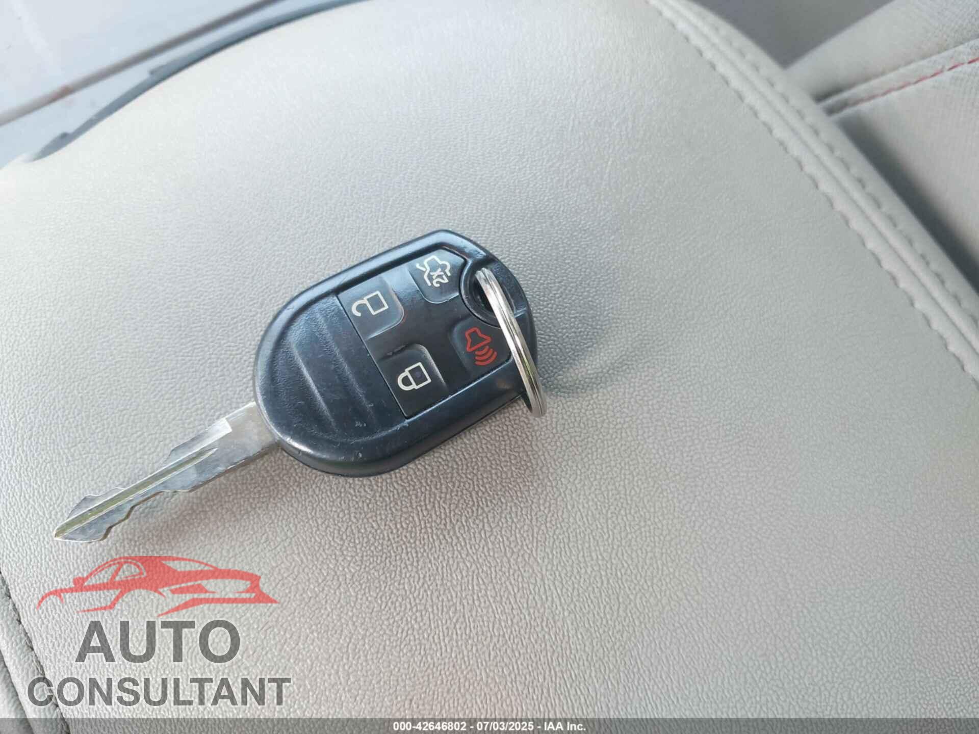 FORD TAURUS 2012 - 1FAHP2EW5CG127514