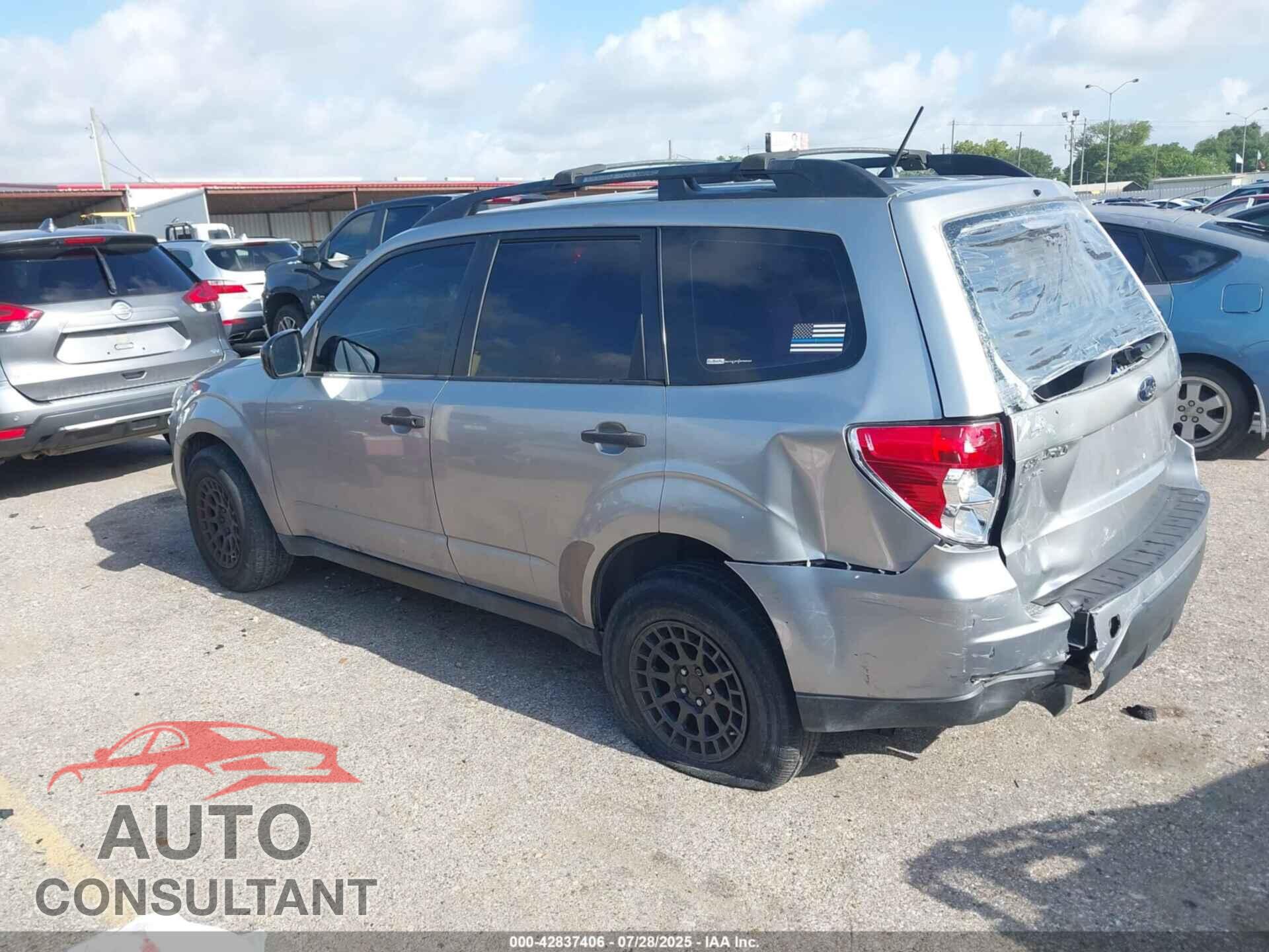 SUBARU FORESTER 2011 - JF2SHBBC0BH714902