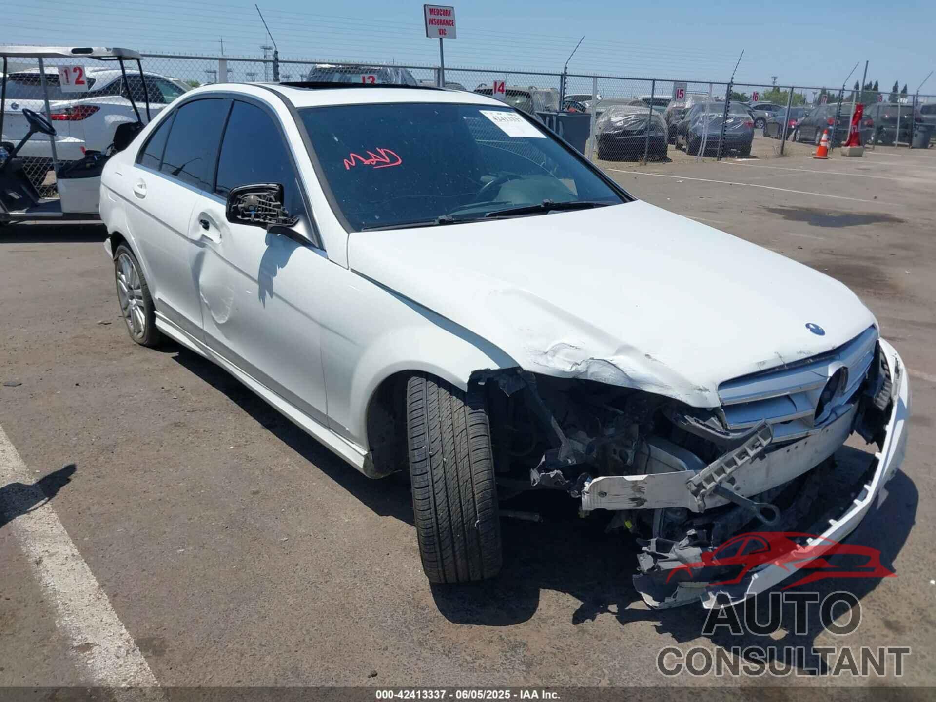 MERCEDES-BENZ C 300 2009 - WDDGF54X49R041277