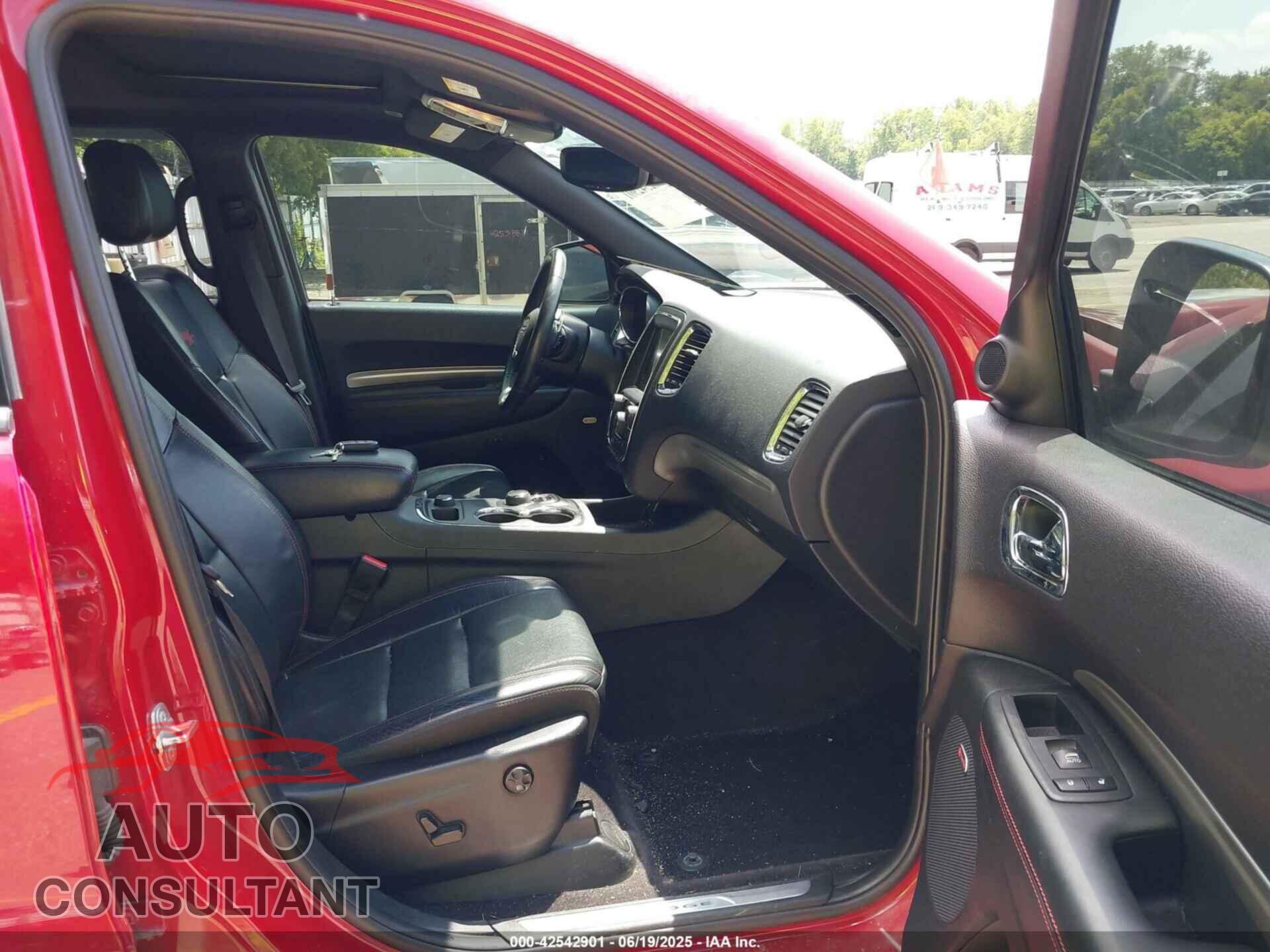 DODGE DURANGO 2017 - 1C4SDJCTXHC945413
