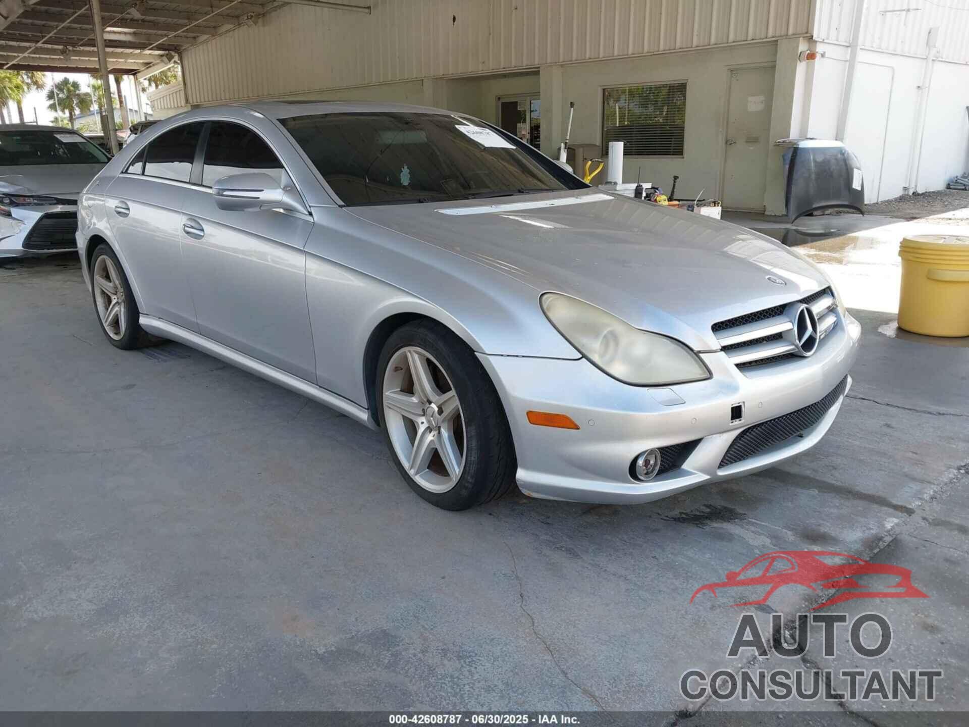 MERCEDES-BENZ CLS 550 2009 - WDDDJ72X89A143938