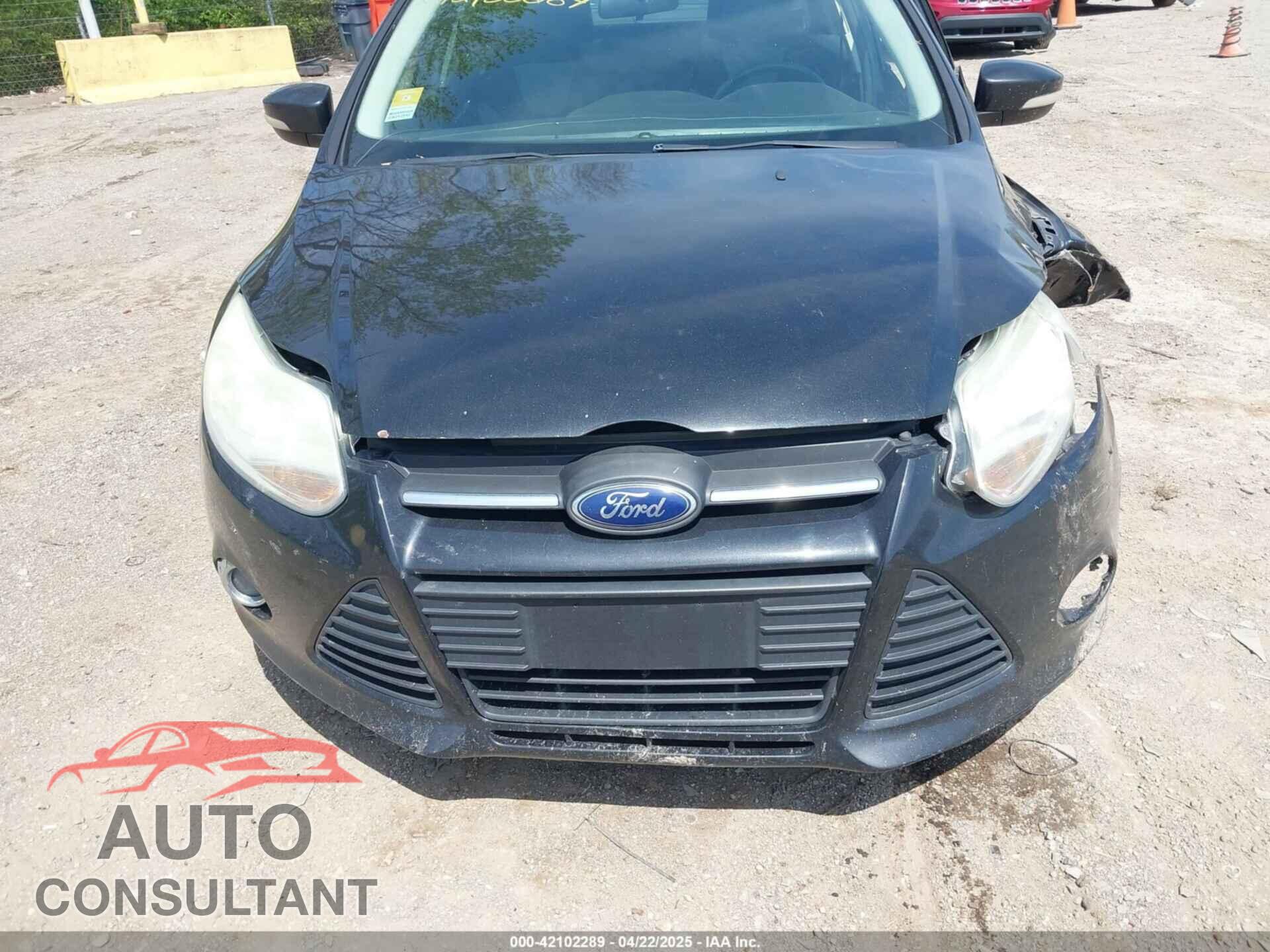 FORD FOCUS 2014 - 1FADP3F27EL217368