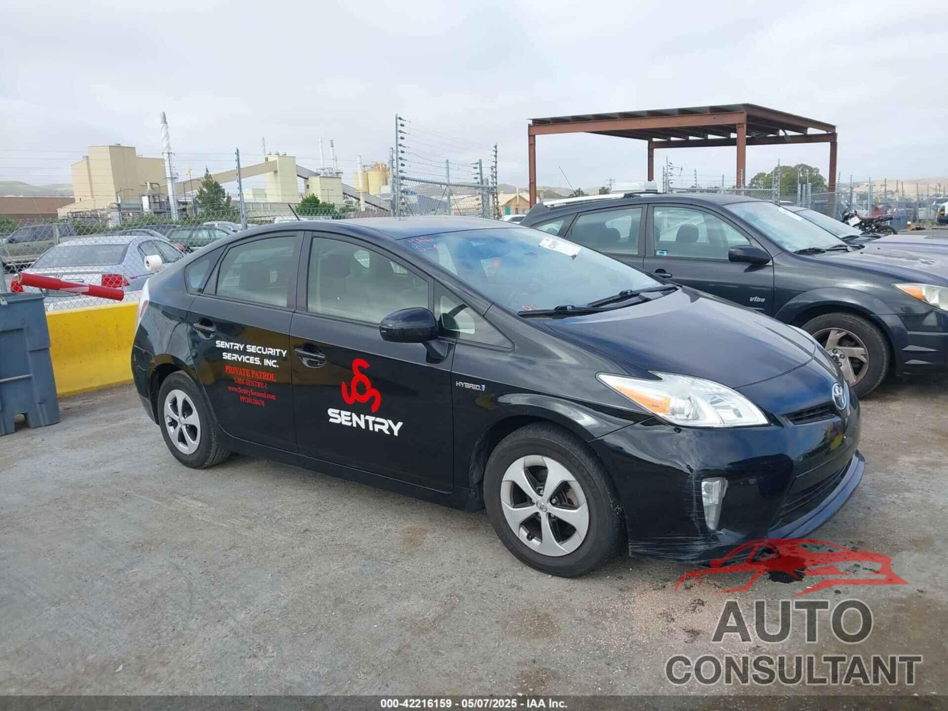 TOYOTA PRIUS 2014 - JTDKN3DU1E1749156