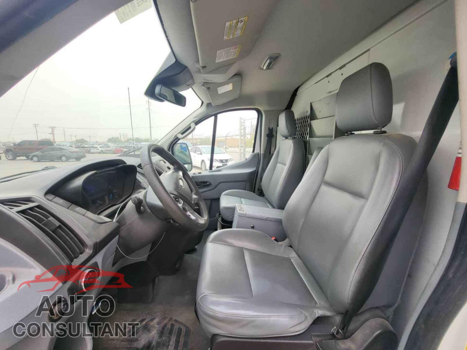 FORD TRANSIT 2015 - 1FTNE2YM2FKB30014