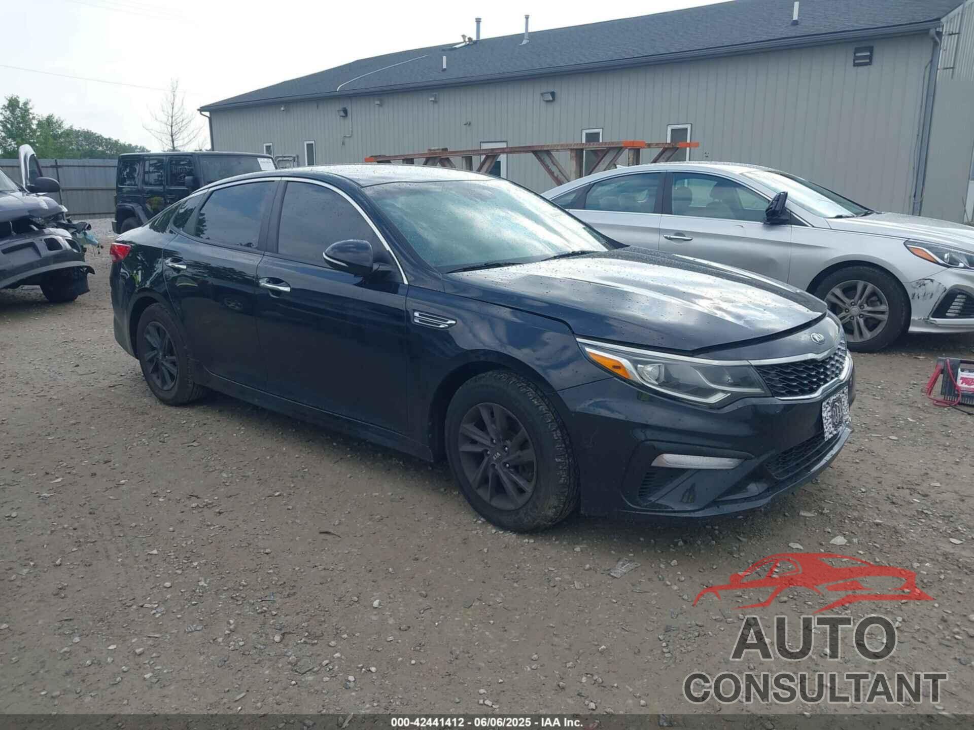 KIA OPTIMA 2019 - 5XXGT4L31KG379384