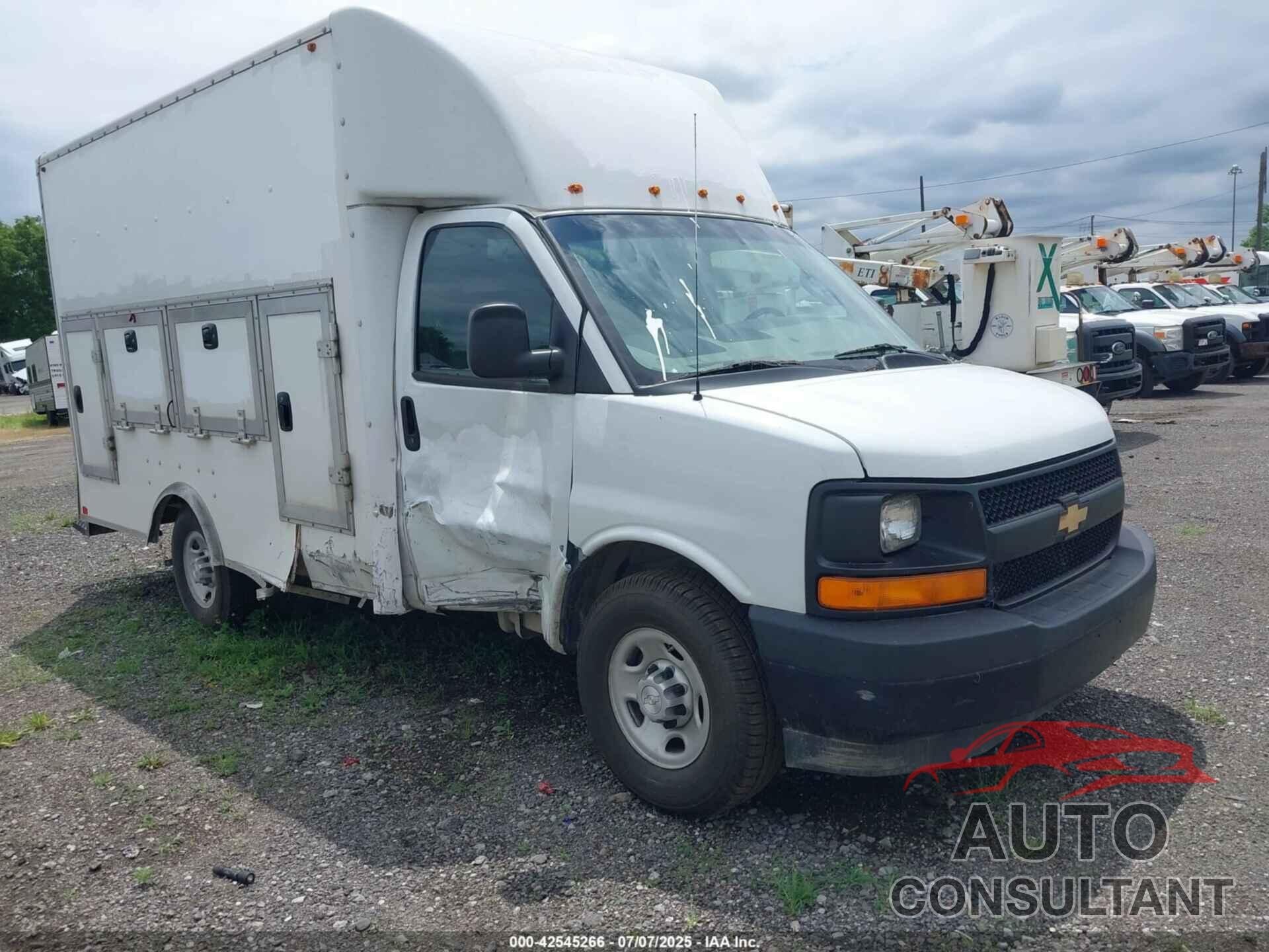 CHEVROLET EXPRESS CUTAWAY 2017 - 1GB0GRFG2H1337218