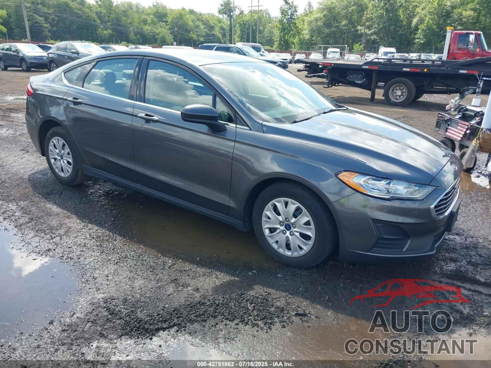 FORD FUSION 2020 - 3FA6P0G76LR194326