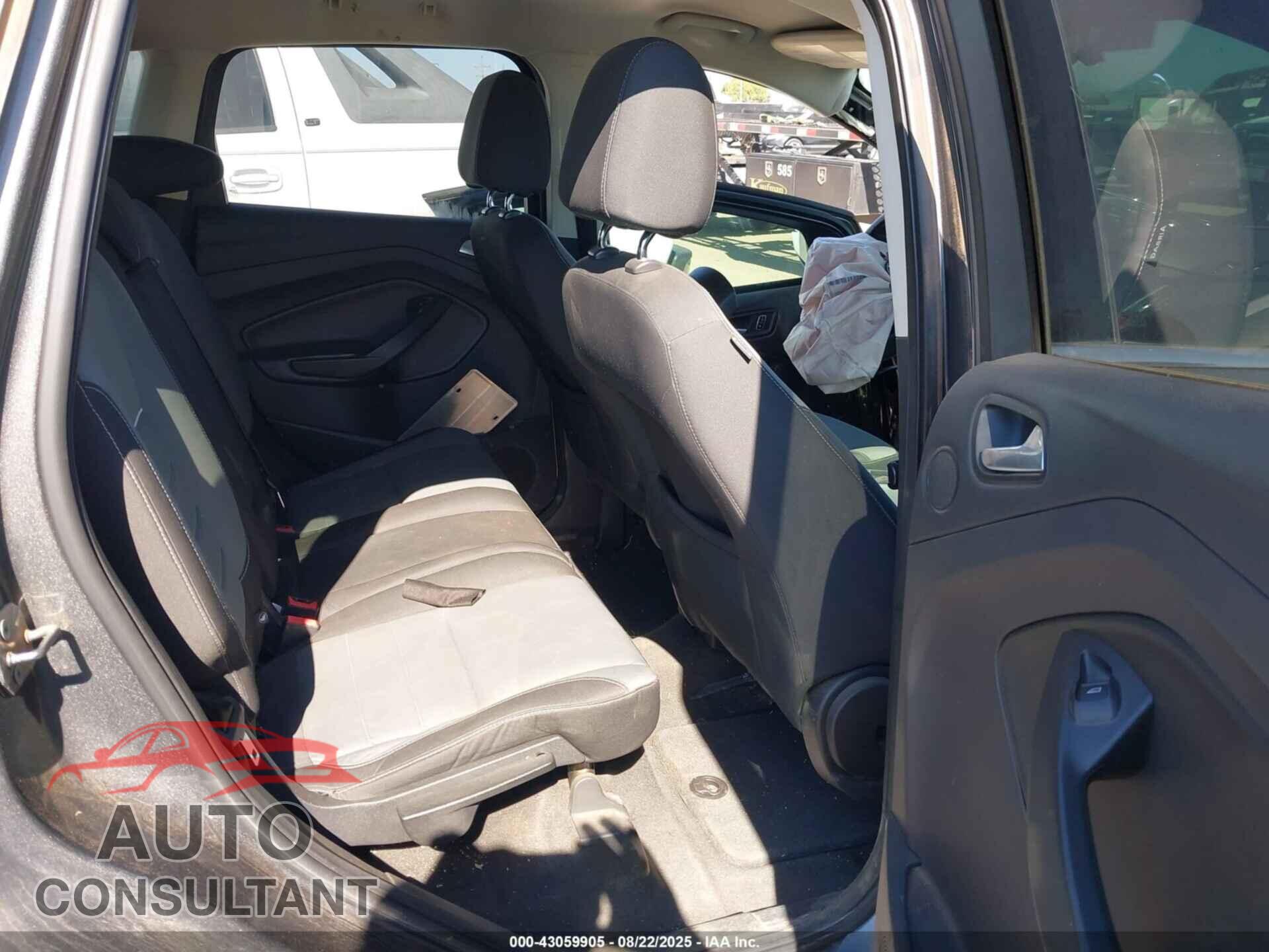 FORD ESCAPE 2013 - 1FMCU0G93DUC94977