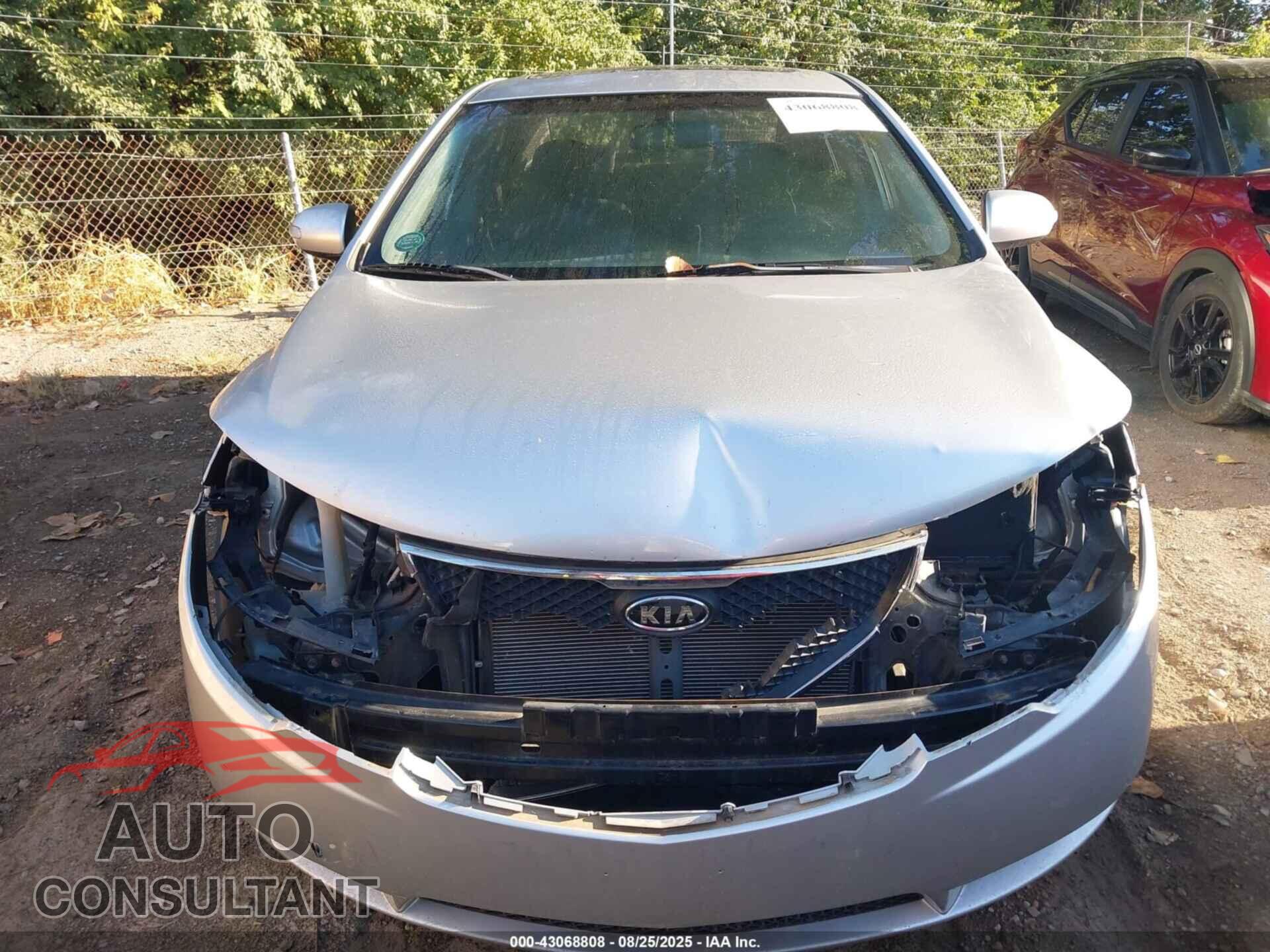 KIA FORTE 2010 - KNAFW4A32A5140741