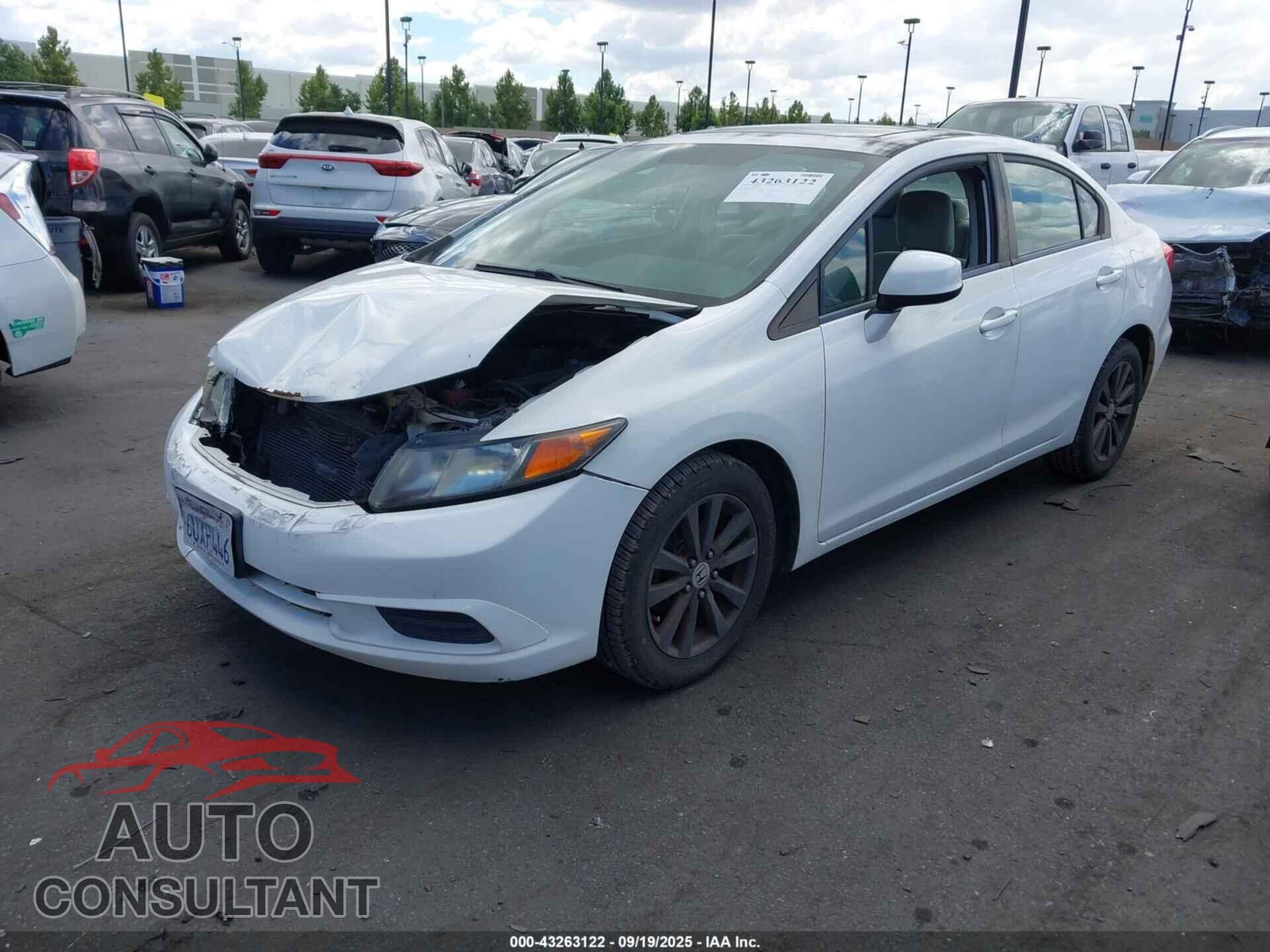 HONDA CIVIC 2012 - 2HGFB2F84CH547237