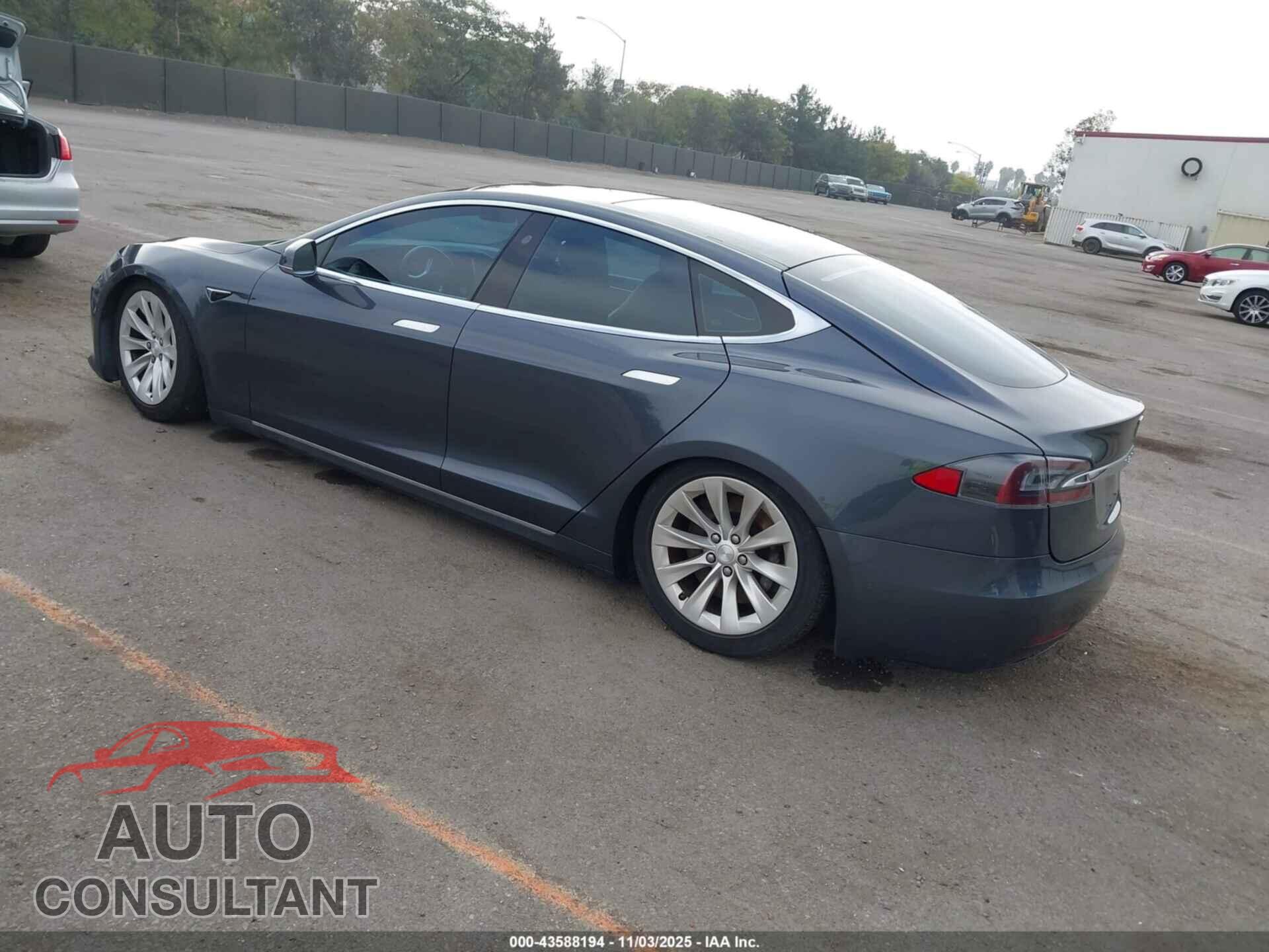 TESLA MODEL S 2016 - 5YJSA1E28GF171368