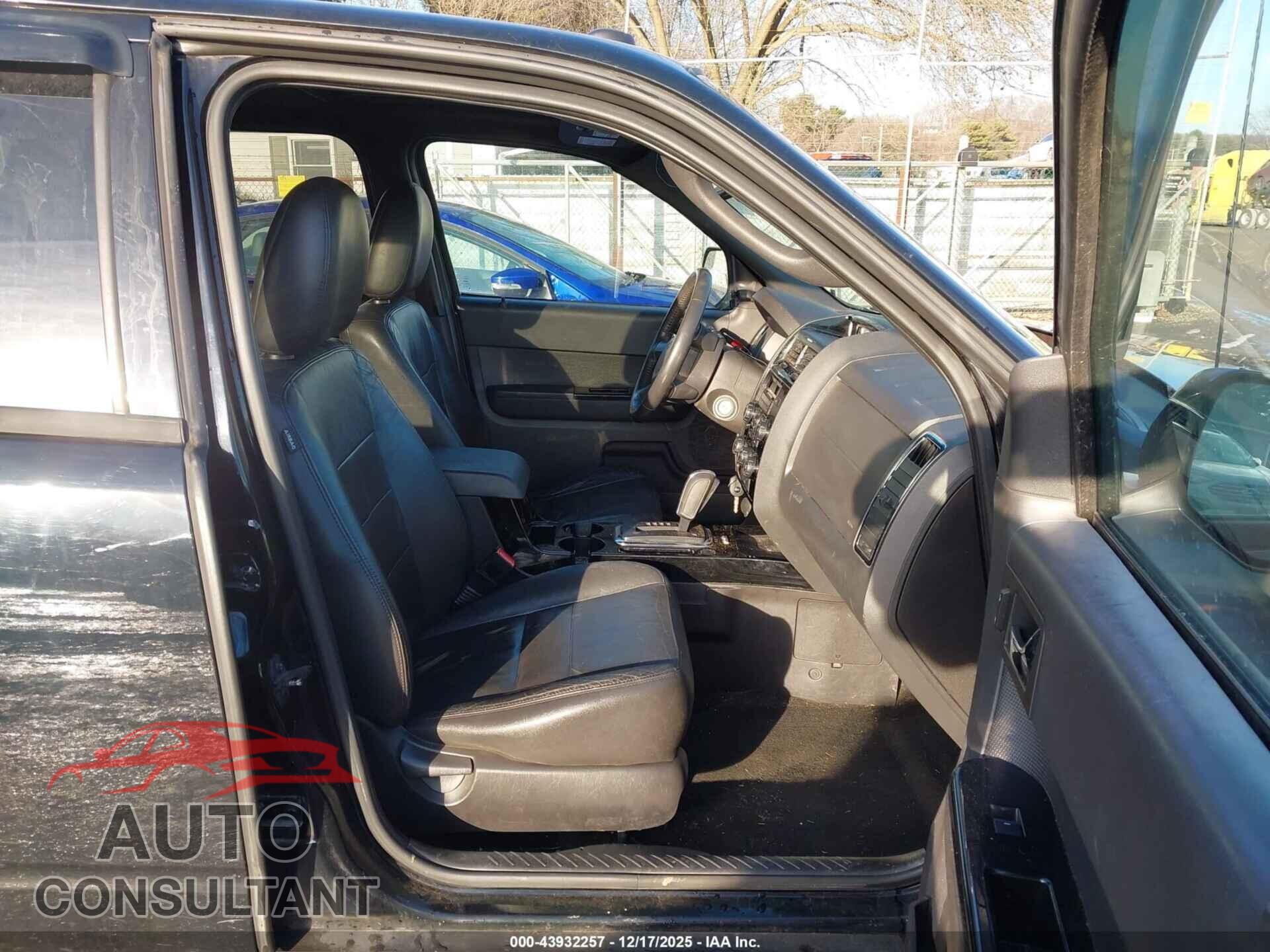 FORD ESCAPE 2012 - 1FMCU9EG2CKC62084