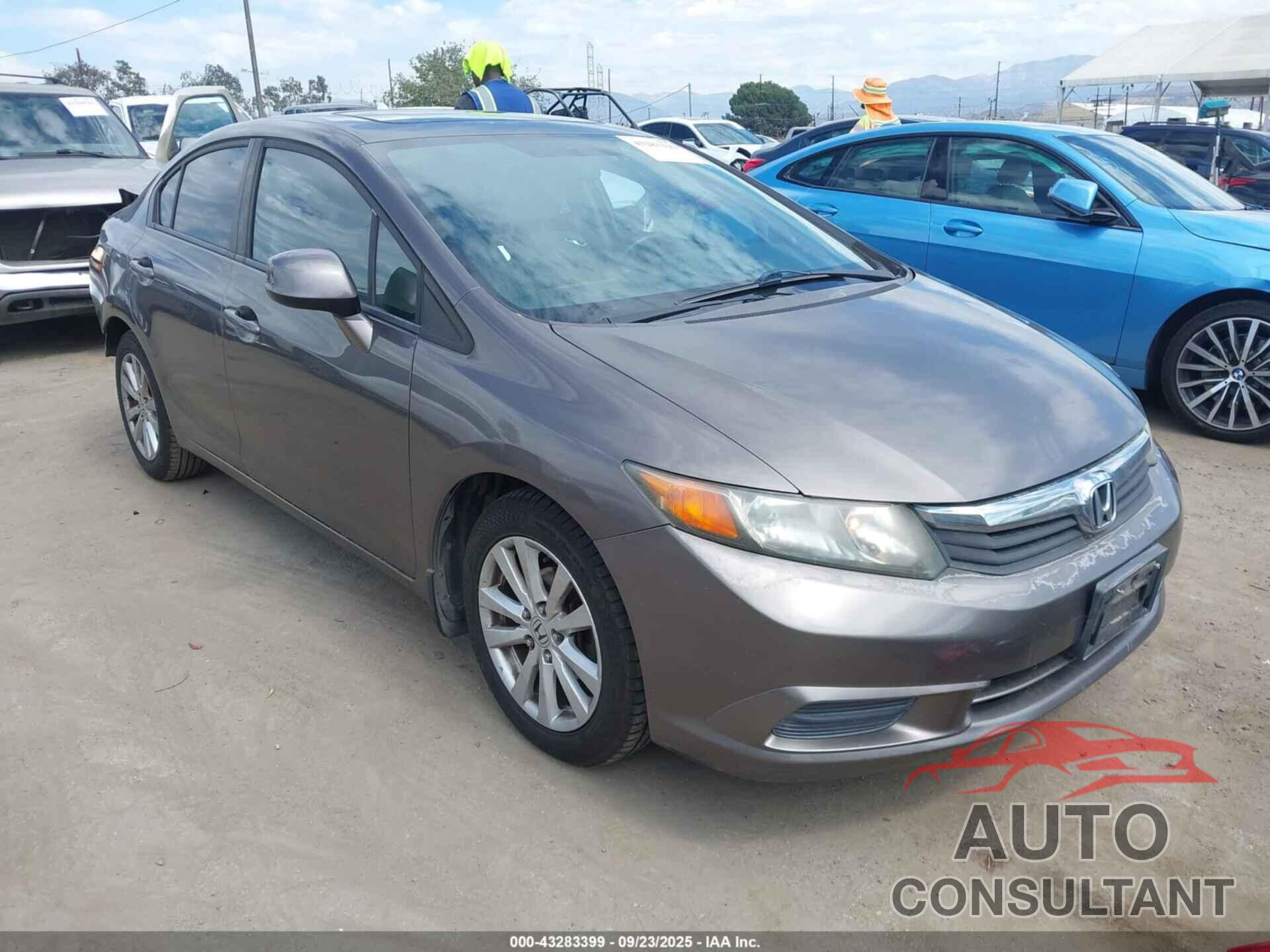 HONDA CIVIC 2012 - 19XFB2F8XCE326803