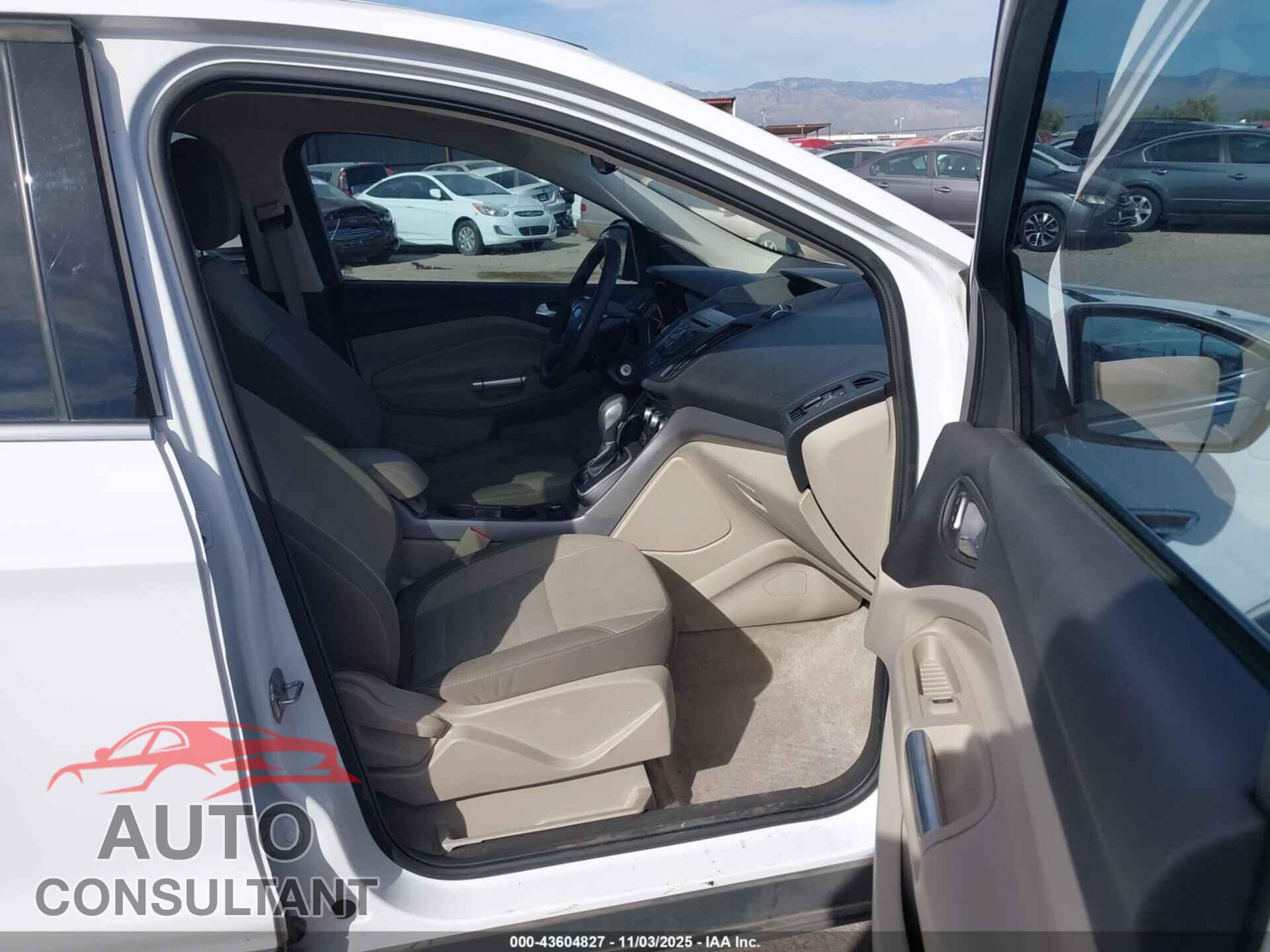 FORD ESCAPE 2013 - 1FMCU0G97DUD18181