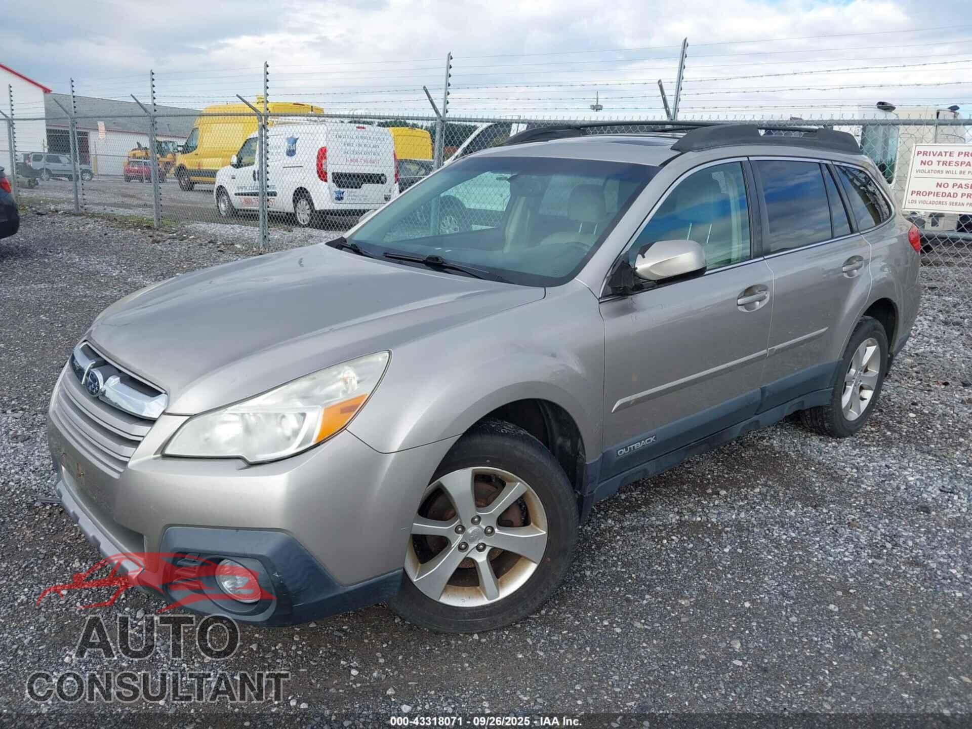 SUBARU OUTBACK 2014 - 4S4BRBLC4E3318513