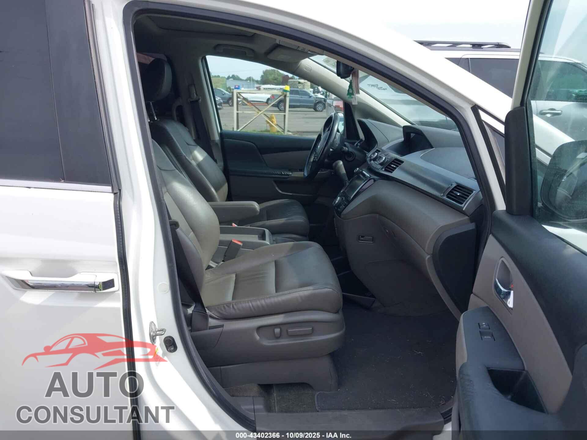 HONDA ODYSSEY 2014 - 5FNRL5H60EB028037