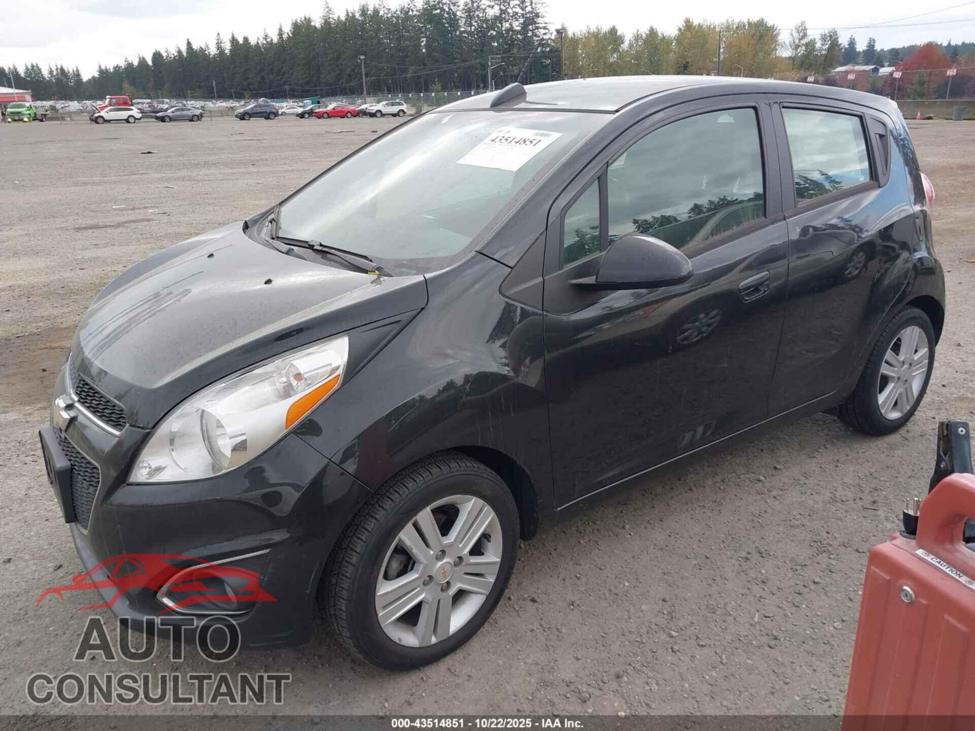 CHEVROLET SPARK 2015 - KL8CB6S97FC812224