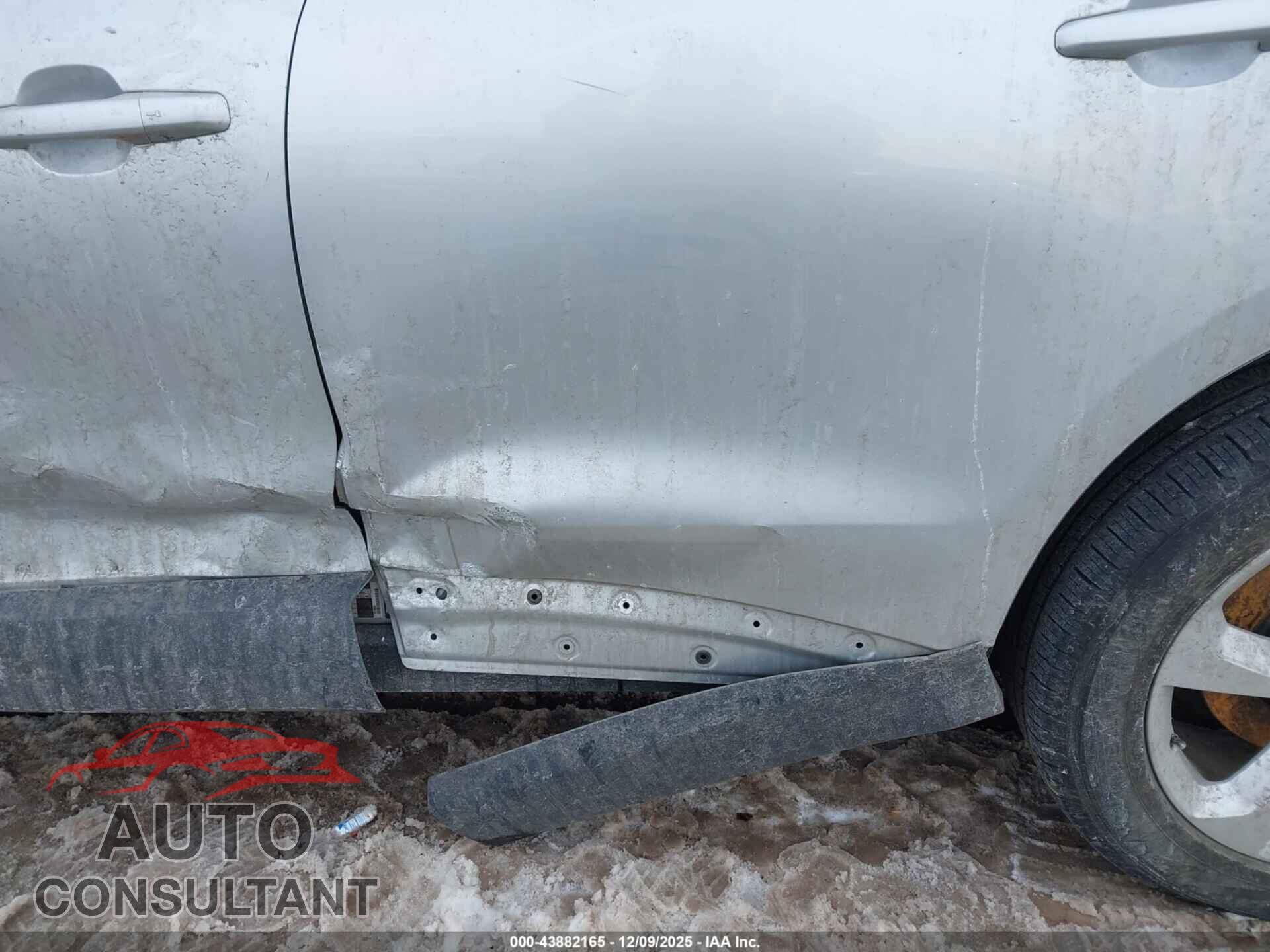 JAGUAR F-PACE 2017 - SADCJ2BV6HA499251