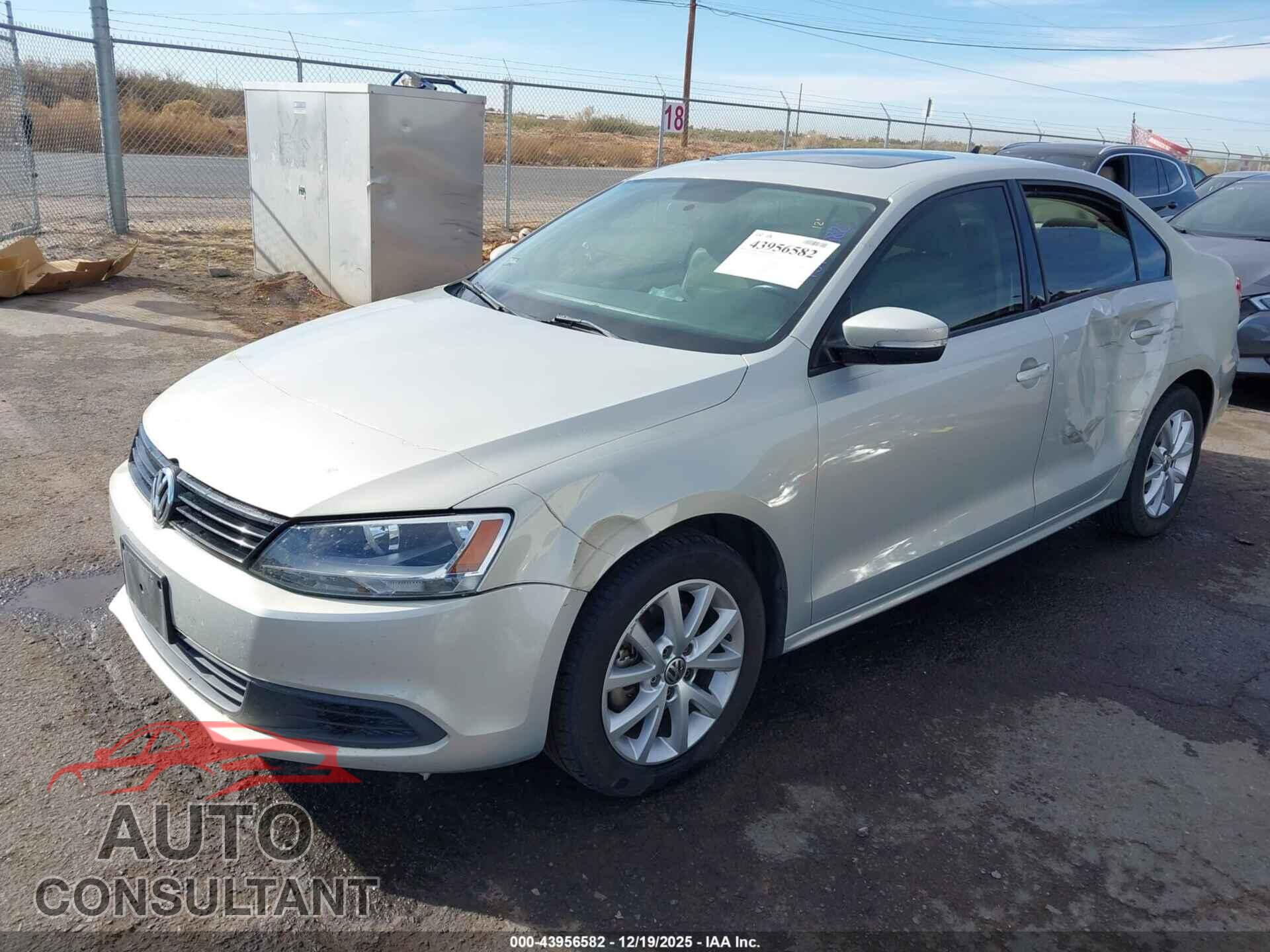 VOLKSWAGEN JETTA 2012 - 3VWDP7AJ2CM321971