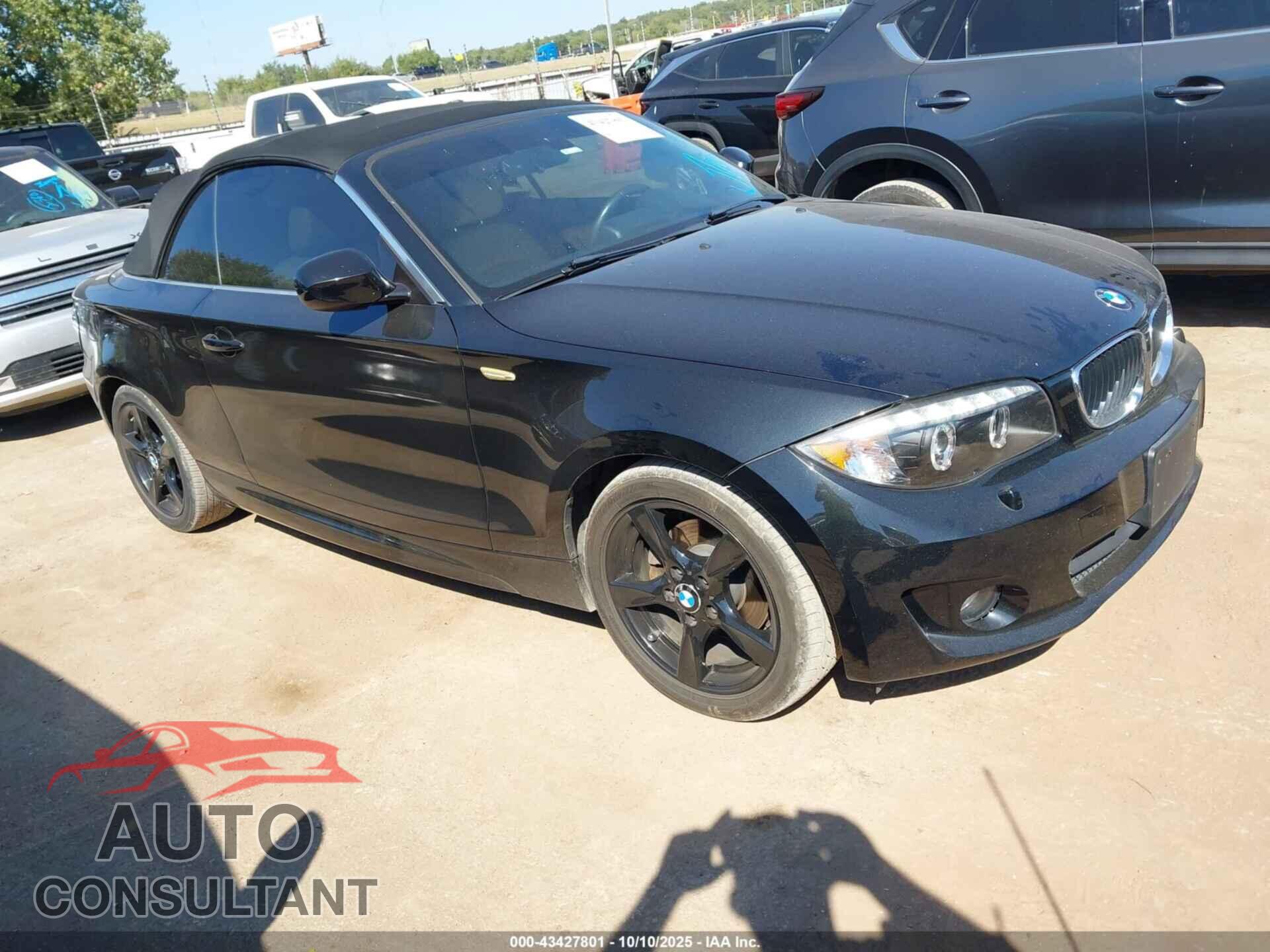 BMW 128I 2013 - WBAUL7C55DVU08427