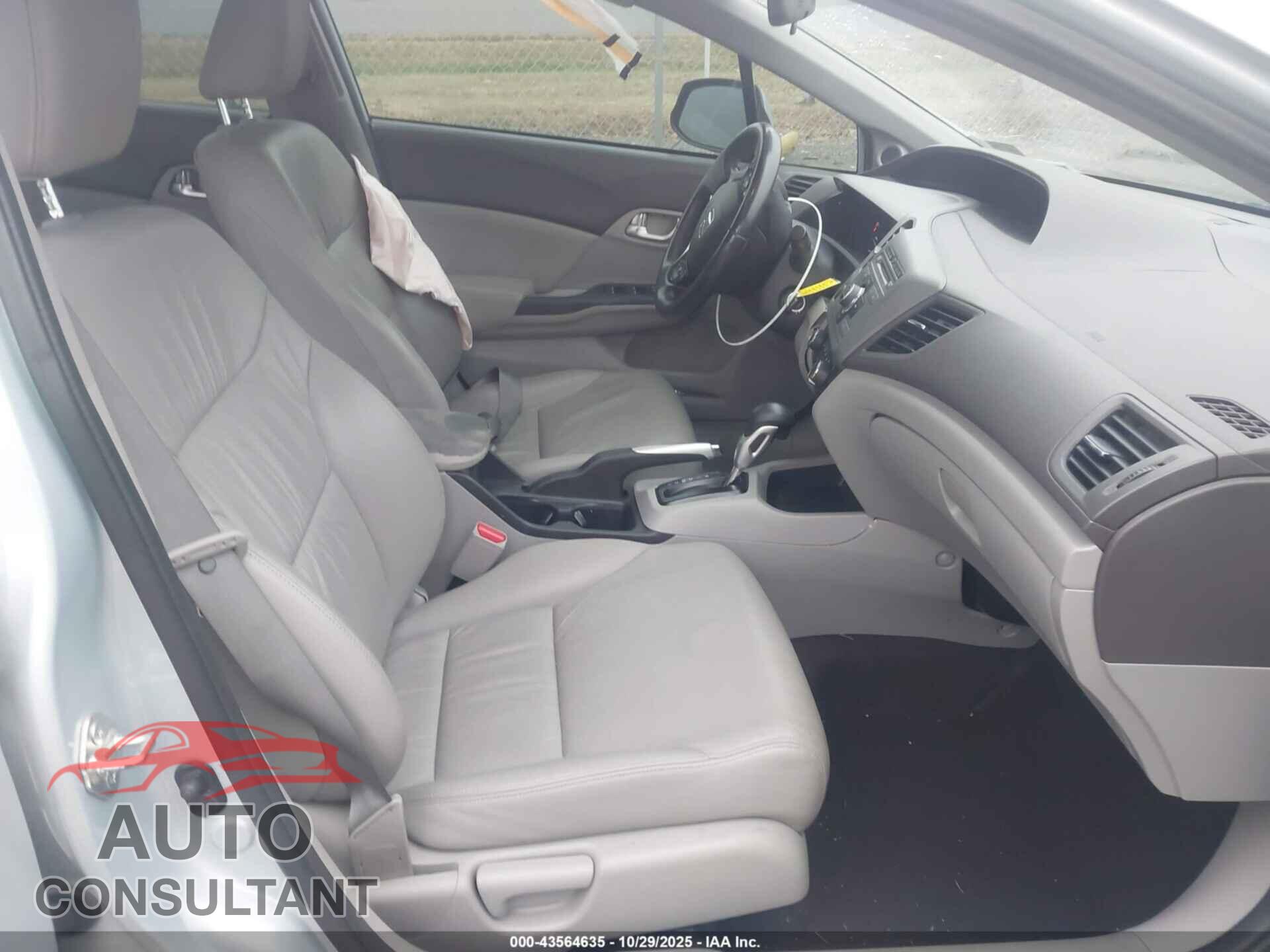 HONDA CIVIC 2012 - 2HGFB2F96CH517830