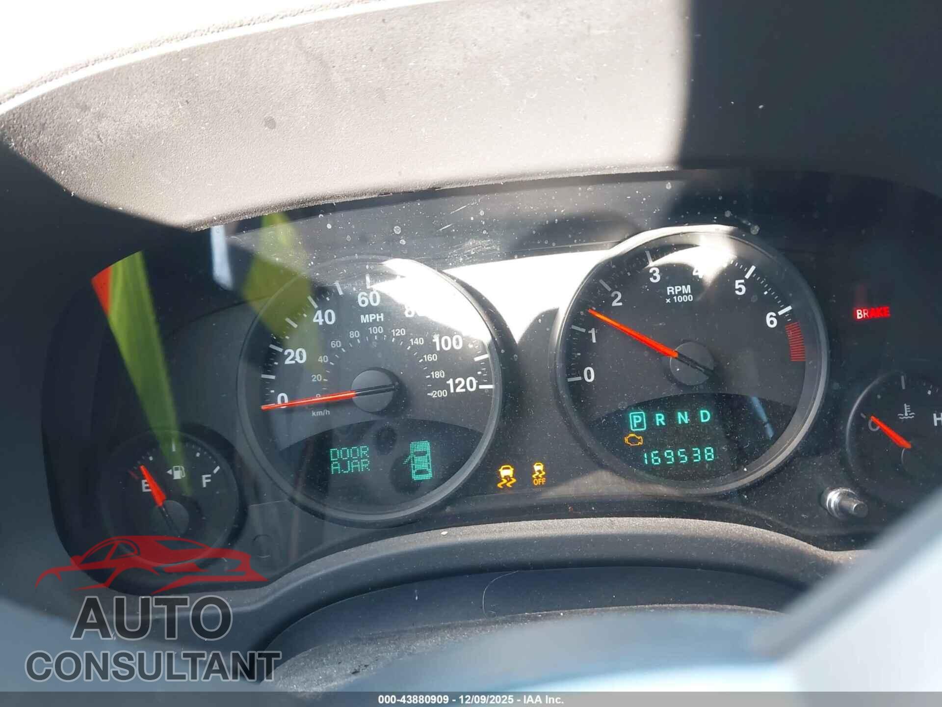 JEEP COMPASS 2013 - 1C4NJCEB3DD102373