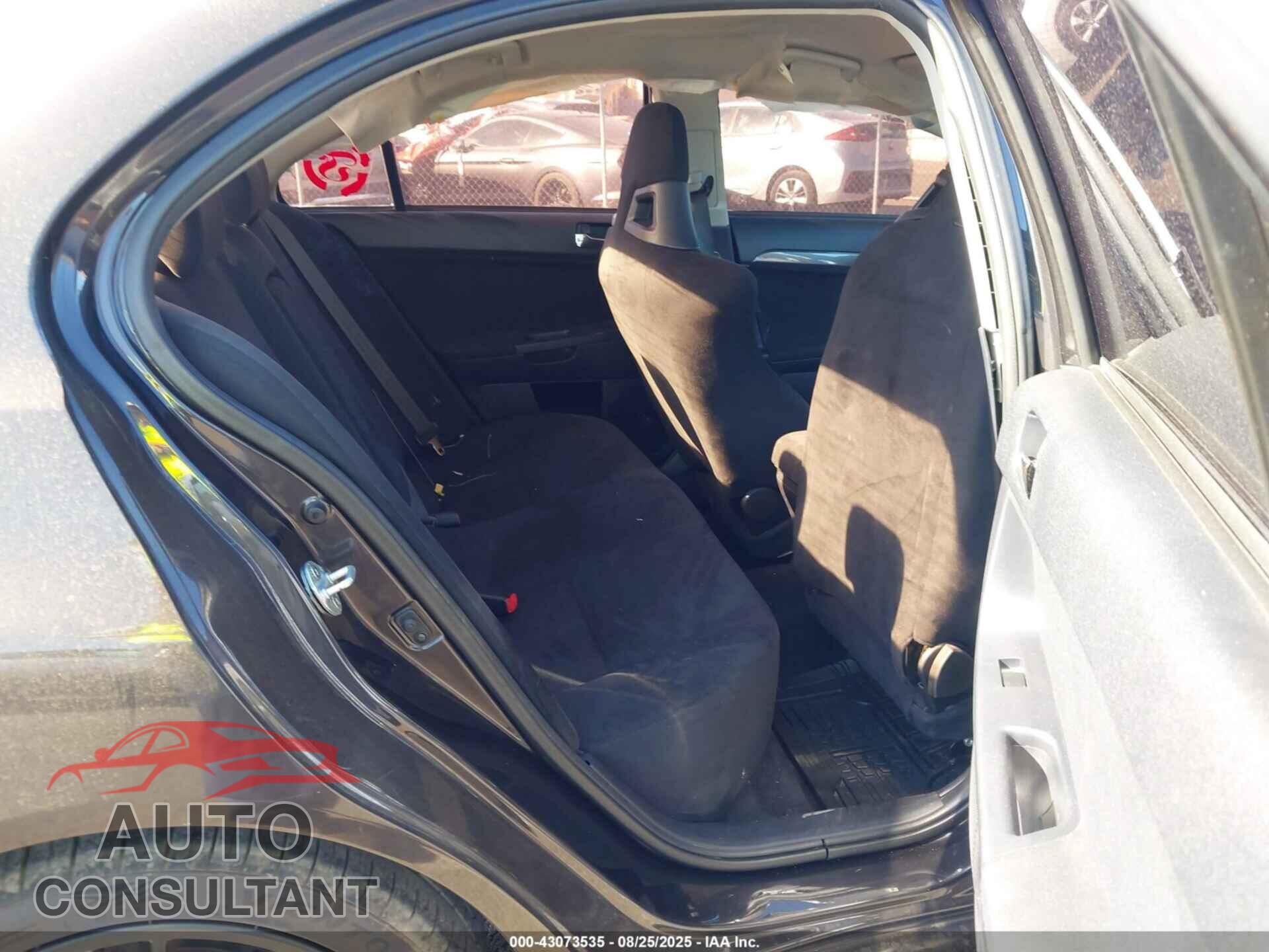 MITSUBISHI LANCER EVOLUTION 2010 - JA32W8FV5AU011027
