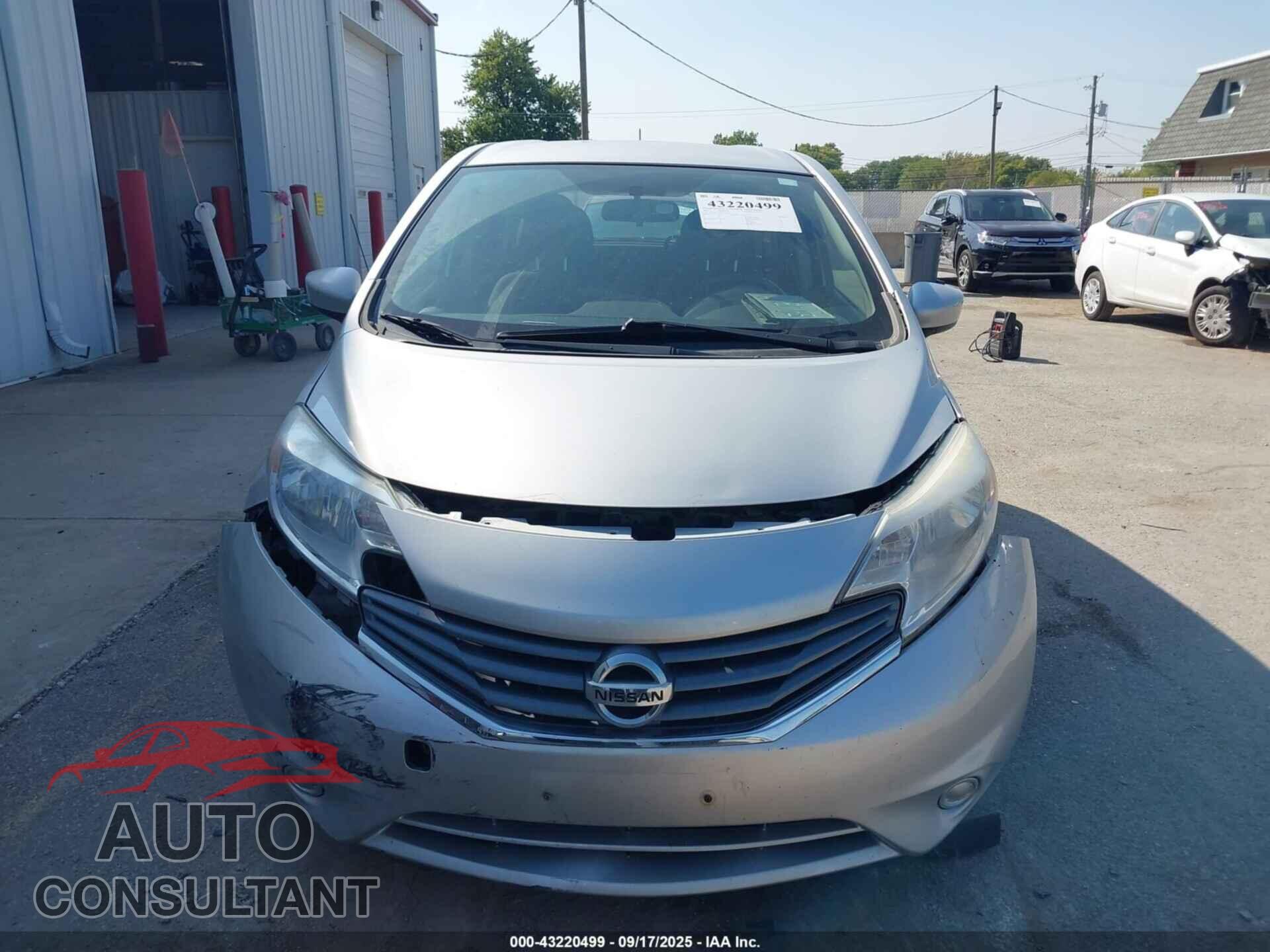 NISSAN VERSA NOTE 2015 - 3N1CE2CP8FL376527