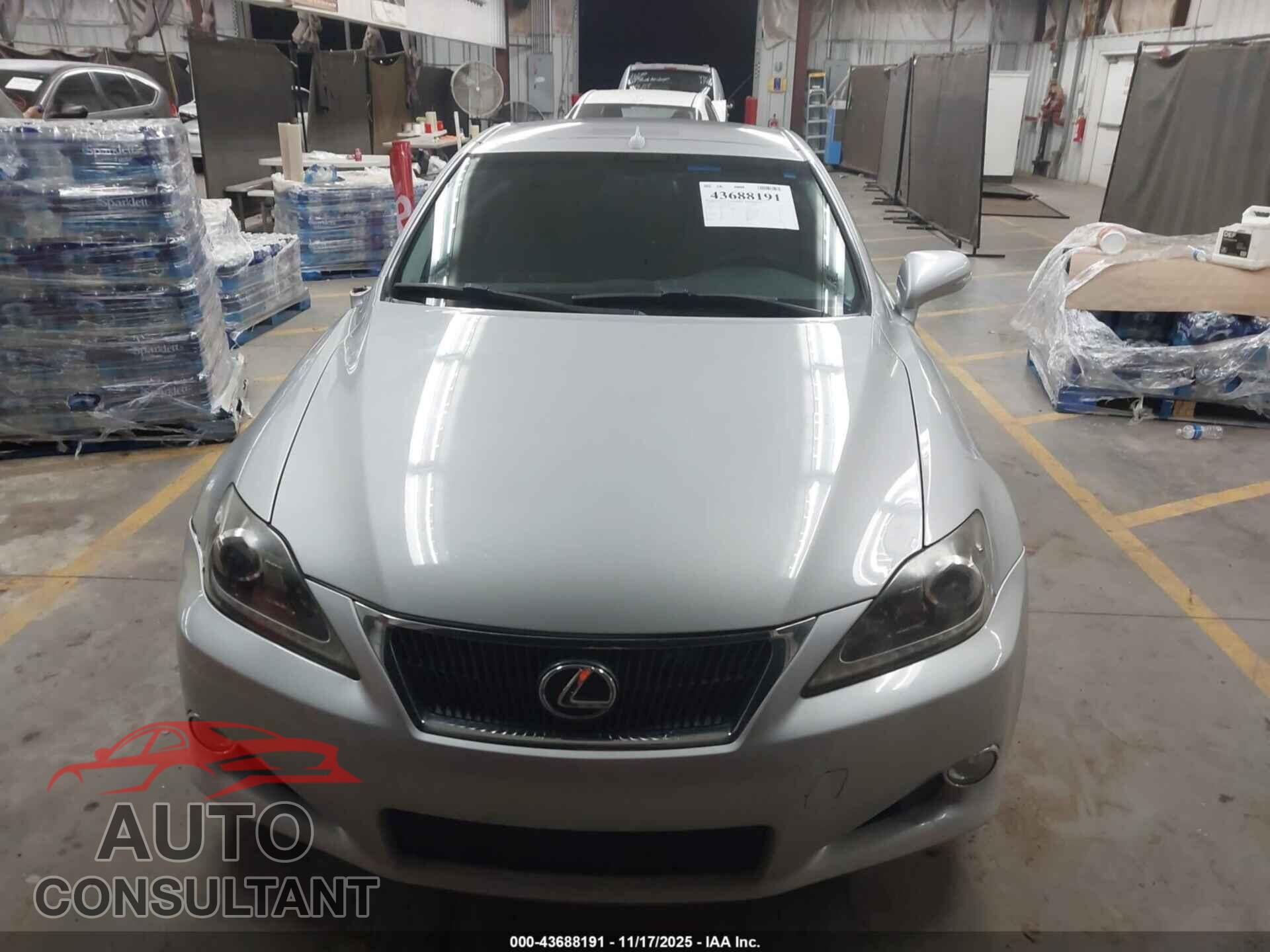 LEXUS IS 250C 2011 - JTHFF2C26B2520565