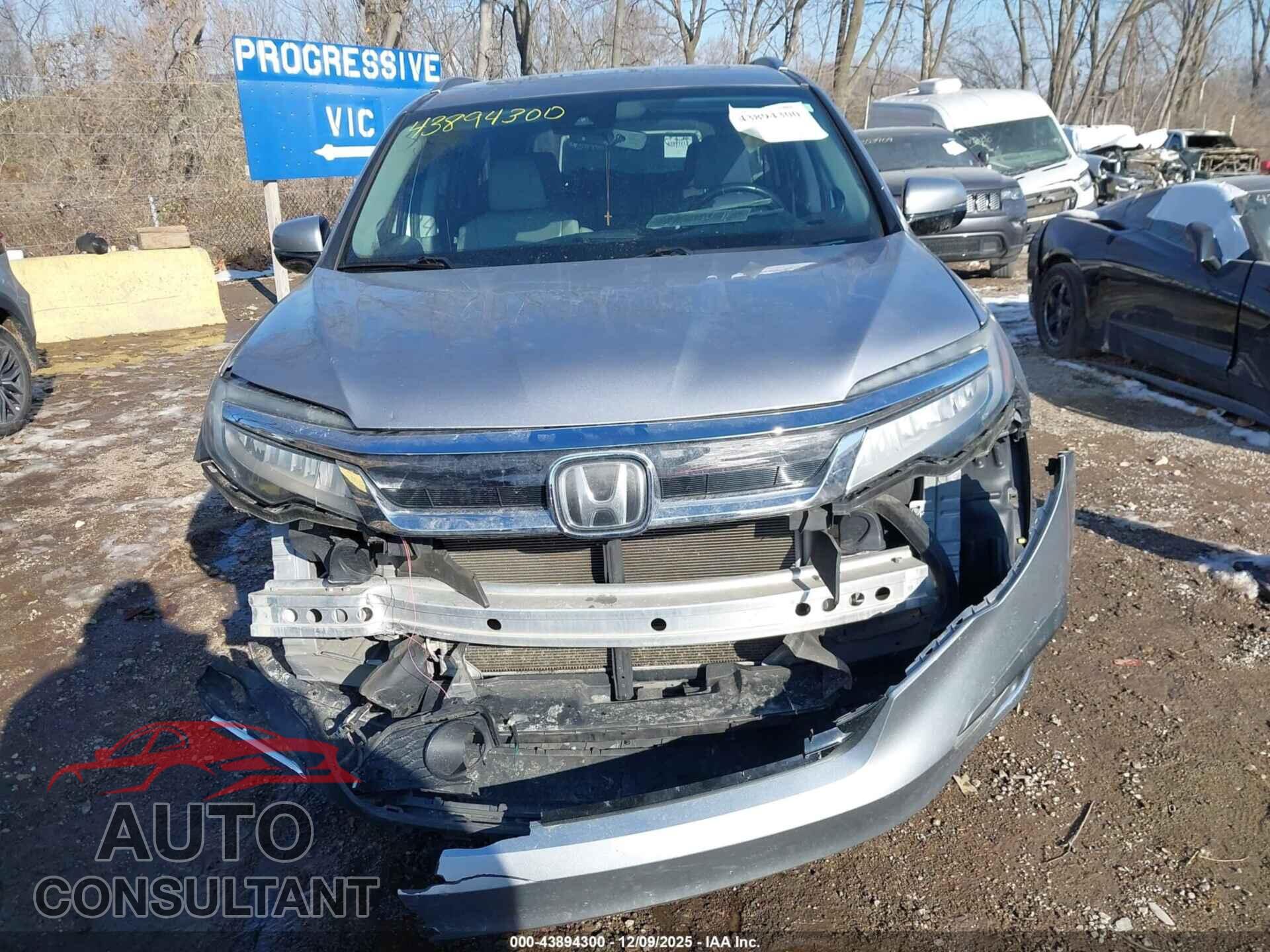 HONDA PILOT 2019 - 5FNYF6H98KB037440