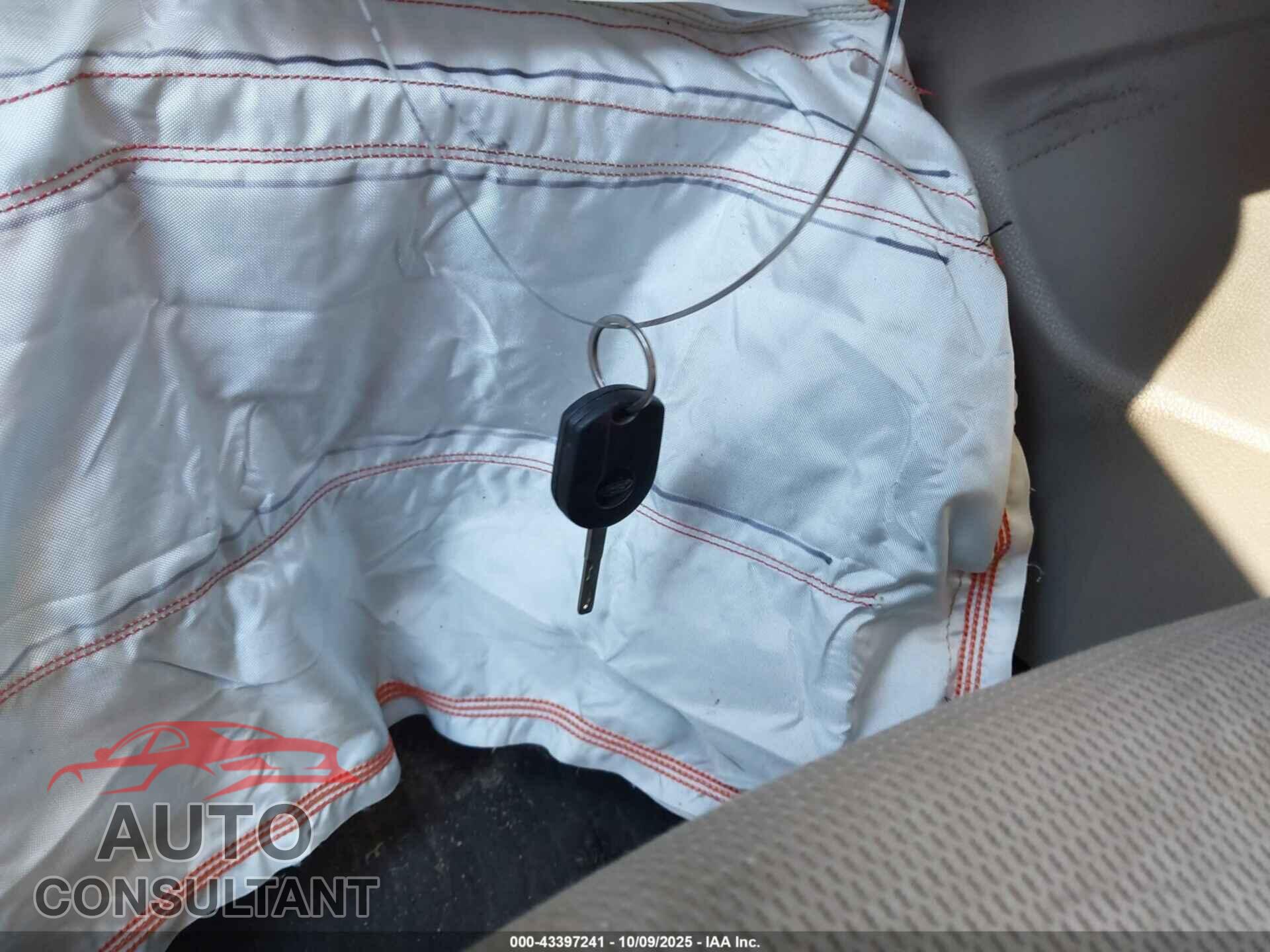 FORD FOCUS 2014 - 1FADP3F2XEL262823