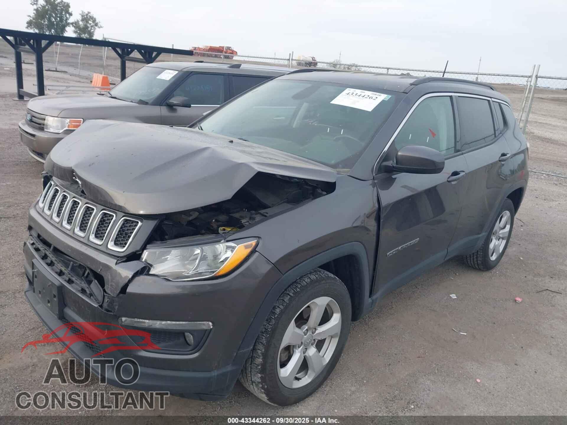 JEEP COMPASS 2018 - 3C4NJDBB9JT401981