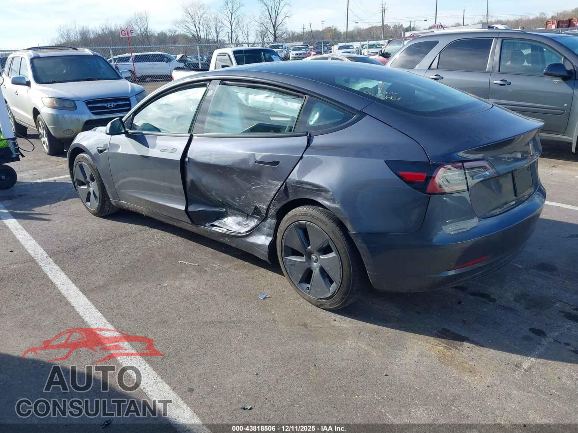 TESLA MODEL 3 2023 - 5YJ3E1EA0PF662632