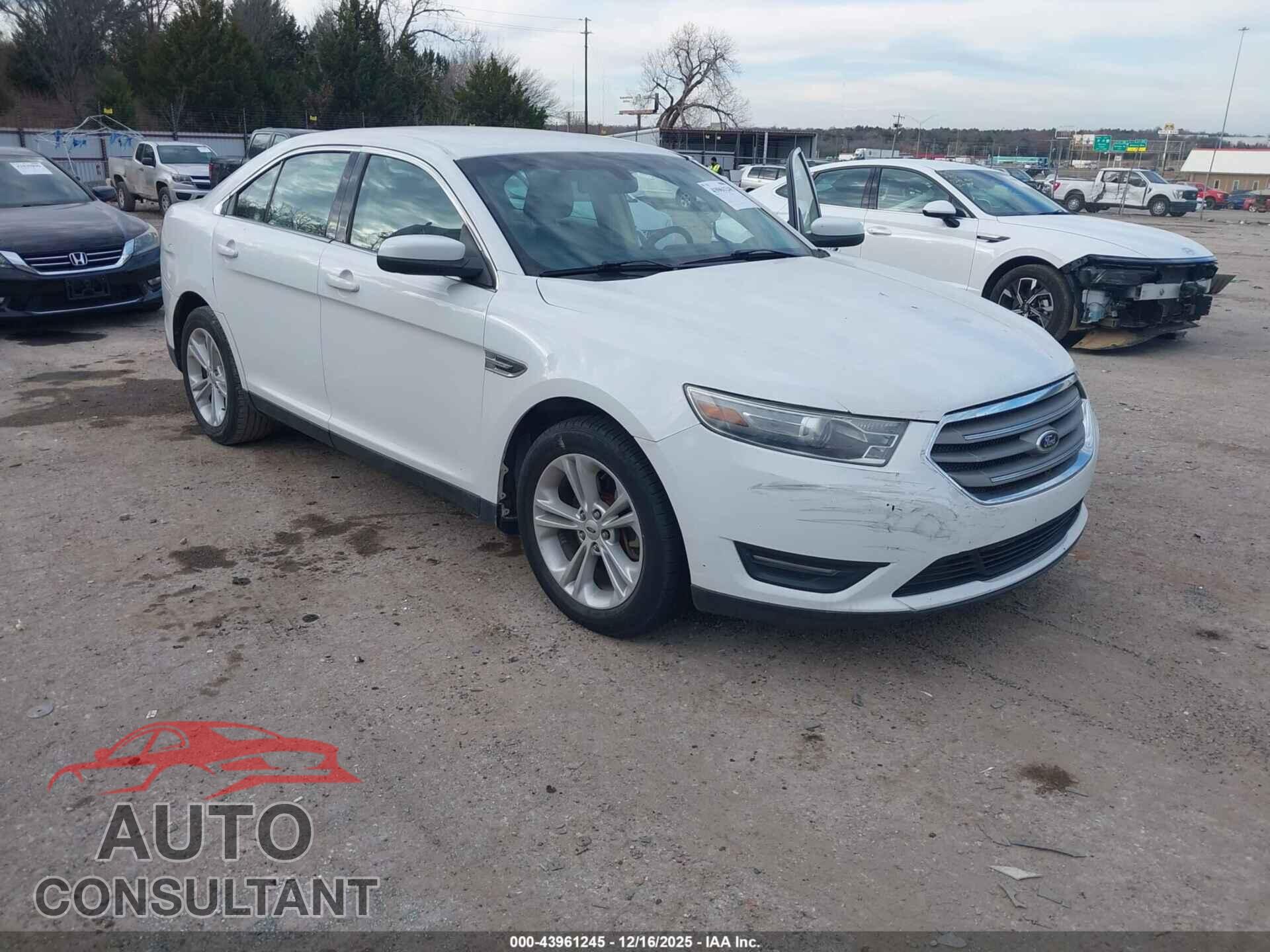 FORD TAURUS 2013 - 1FAHP2E80DG198333