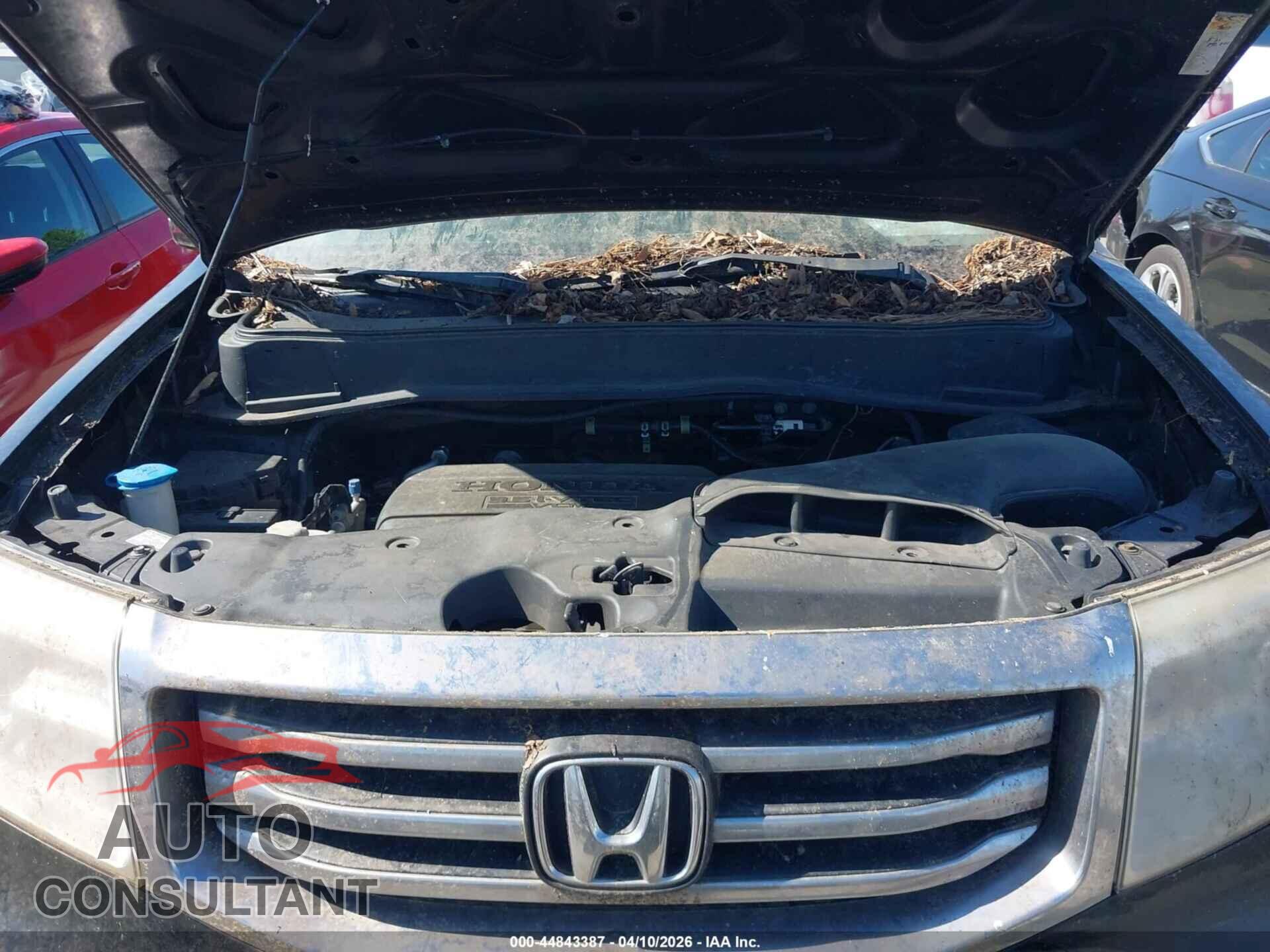 HONDA PILOT 2012 - 5FNYF4H54CB007726