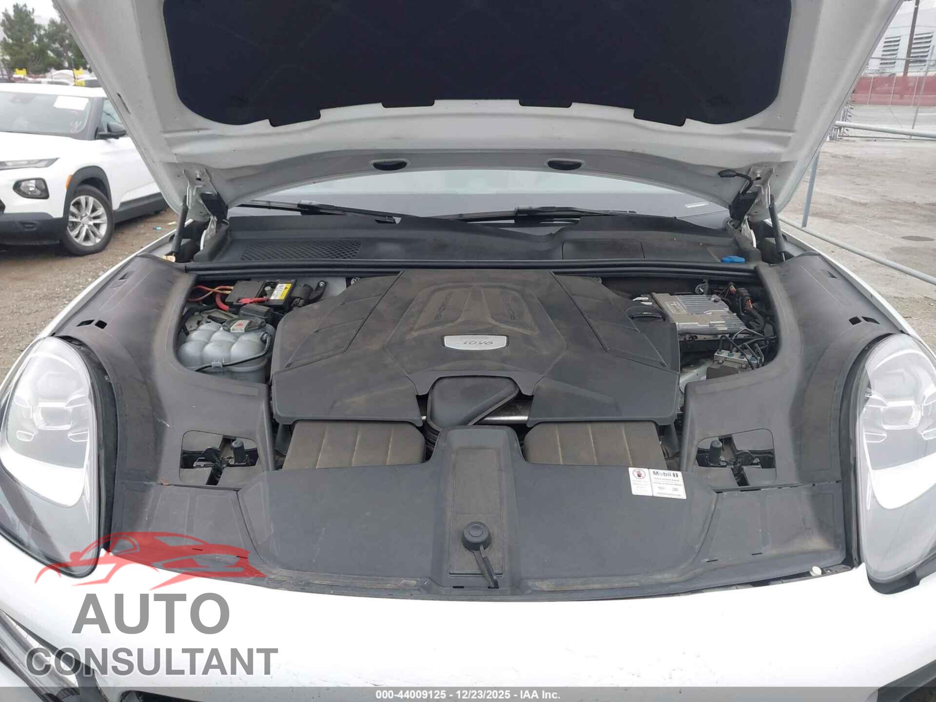PORSCHE CAYENNE 2019 - WP1AA2AY7KDA06910