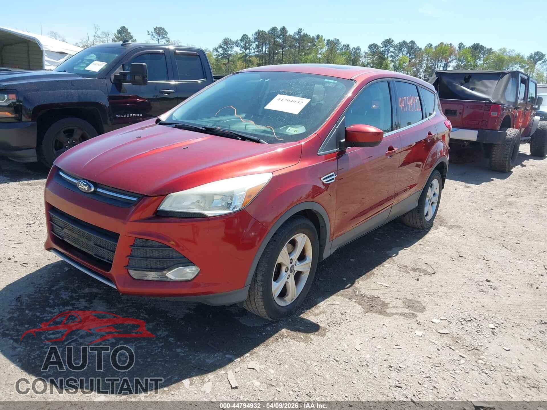 FORD ESCAPE 2014 - 1FMCU0GX4EUD84302