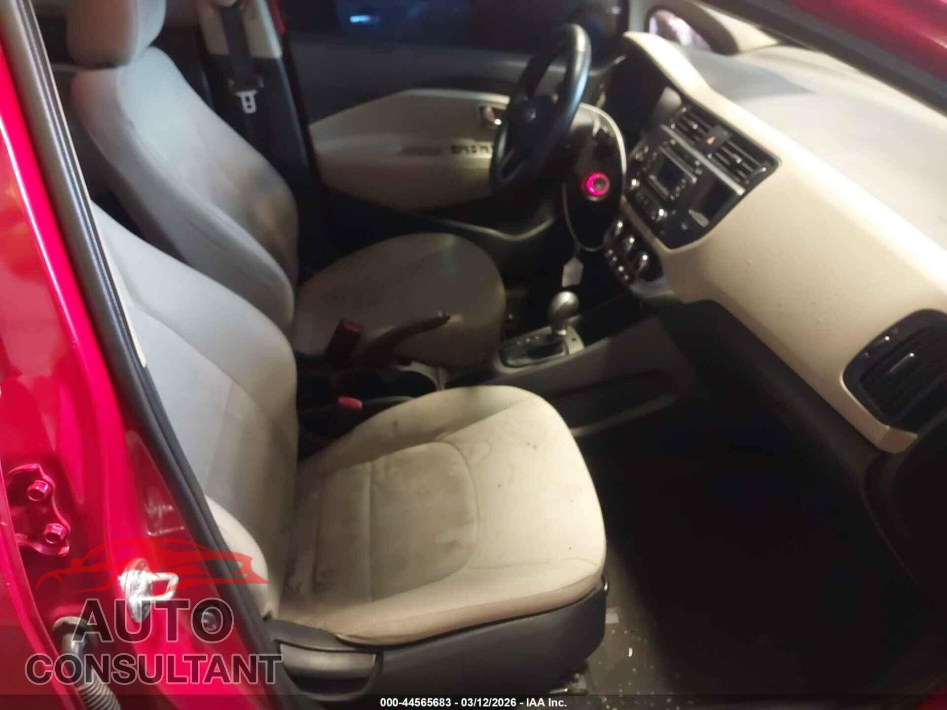 KIA RIO 2013 - KNADM4A32D6251477
