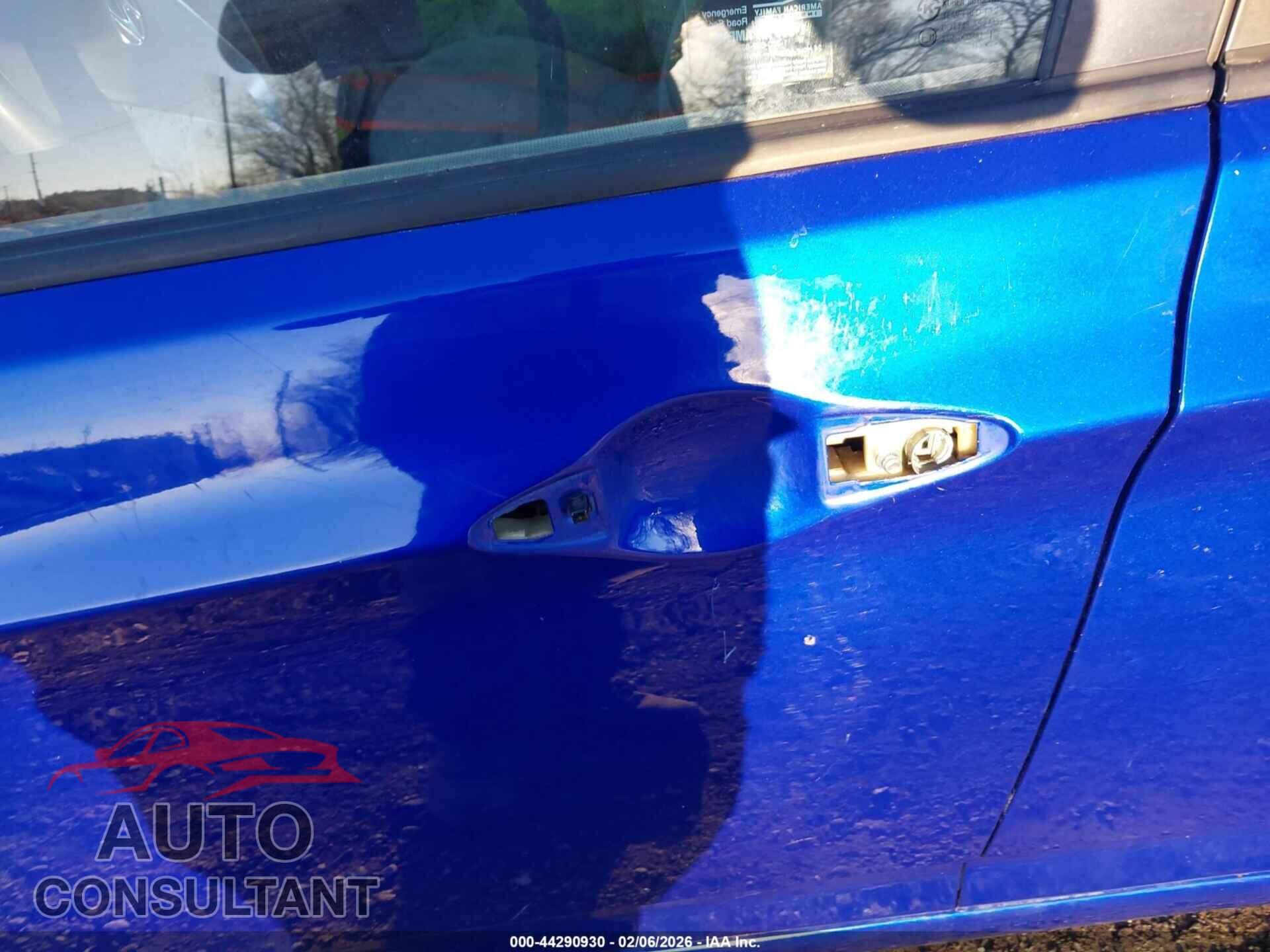 HYUNDAI ACCENT 2013 - KMHCT4AE9DU464405