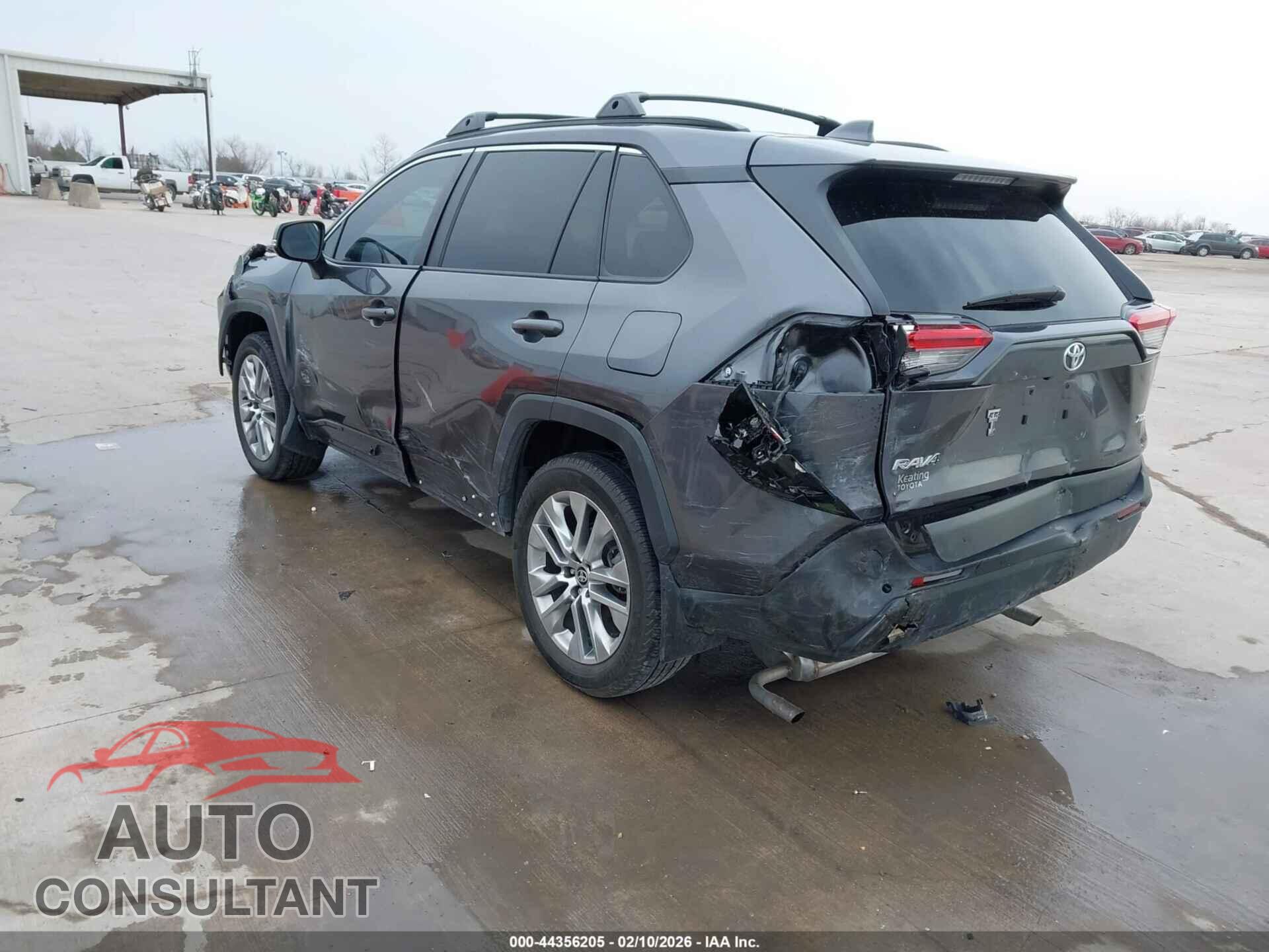TOYOTA RAV4 2023 - 2T3C1RFV5PC247846