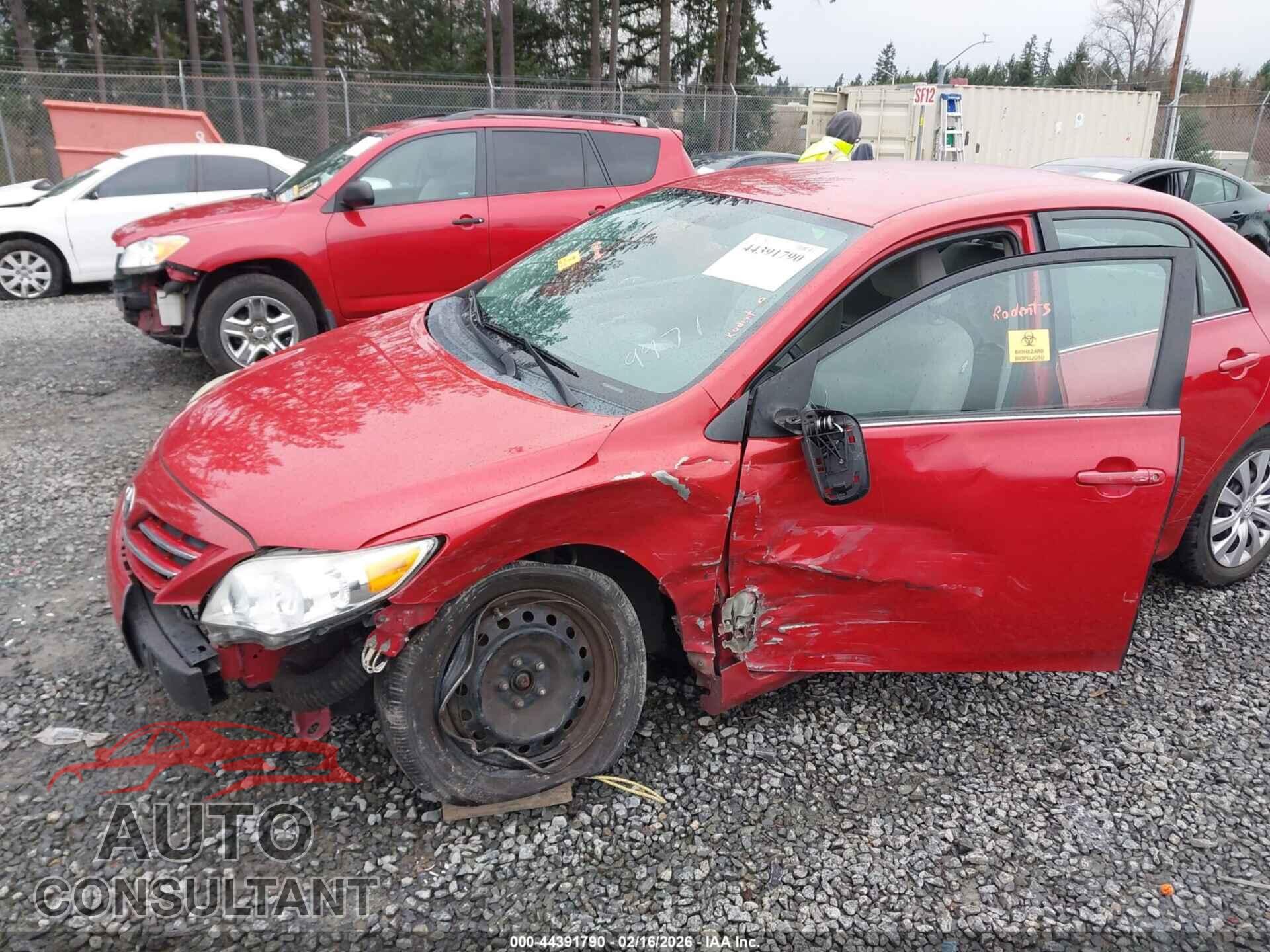 TOYOTA COROLLA 2013 - 2T1BU4EE9DC989971