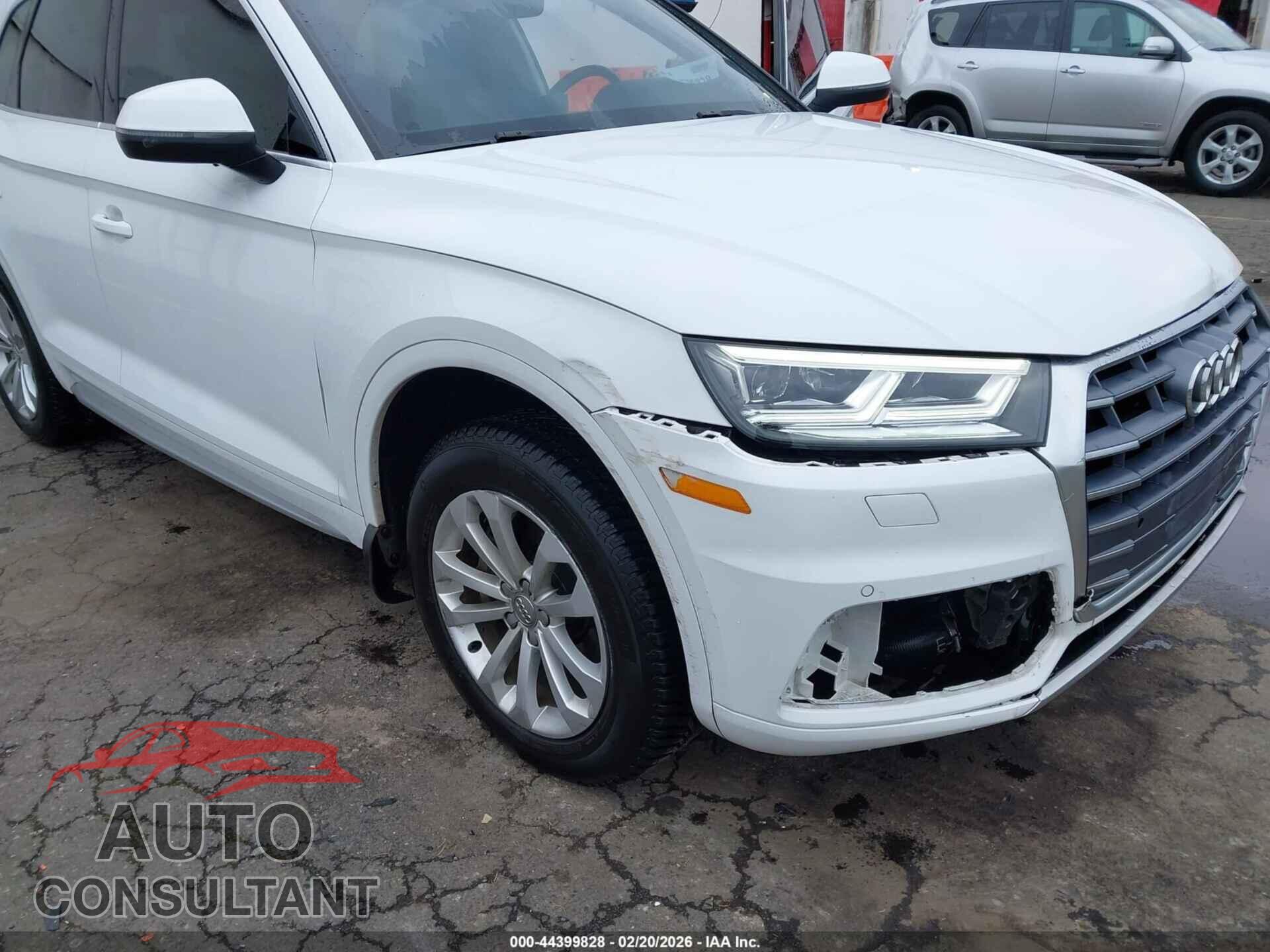 AUDI Q5 2018 - WA1BNAFY9J2153666