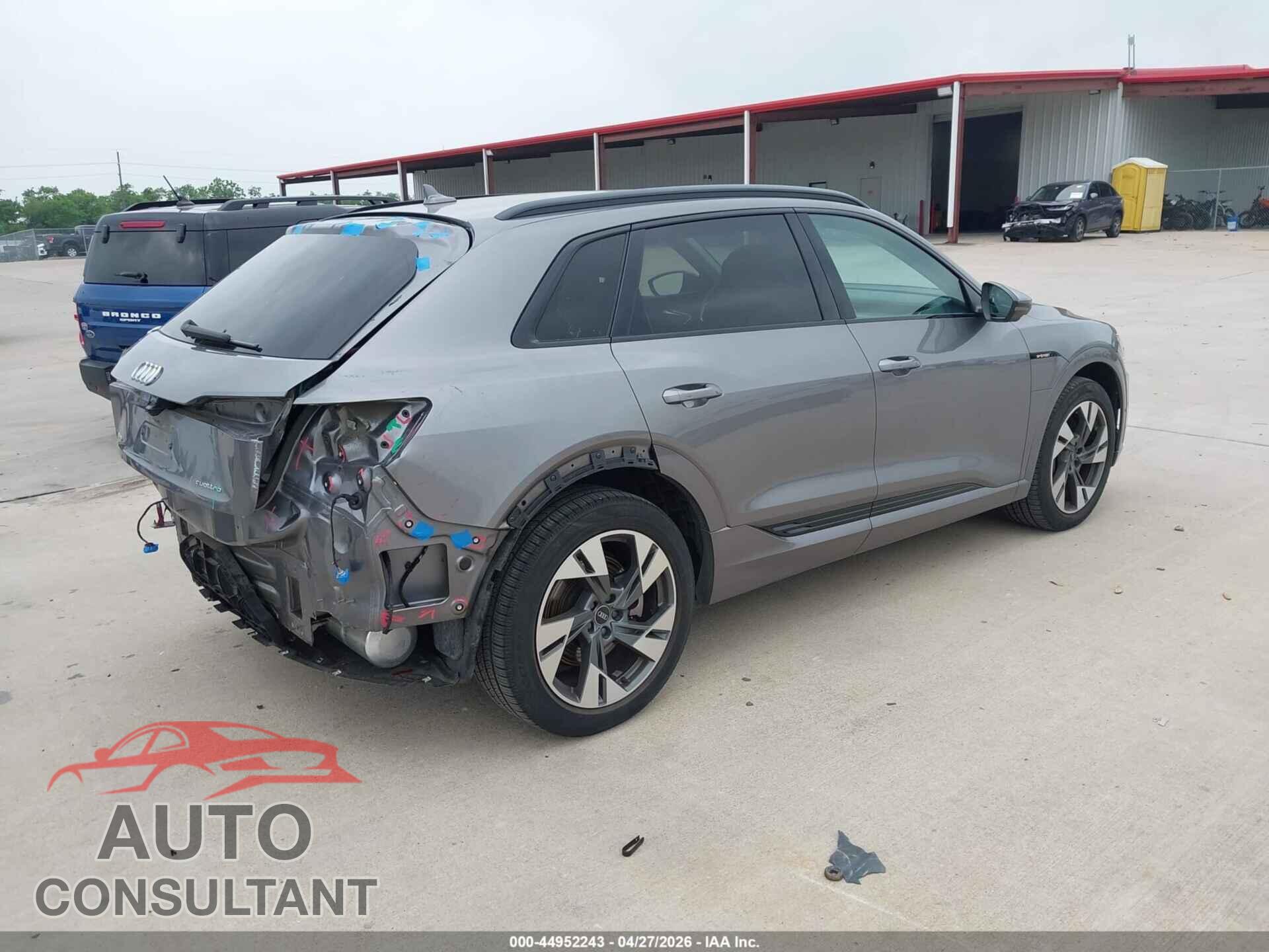 AUDI E-TRON 2021 - WA1AAAGE9MB018476