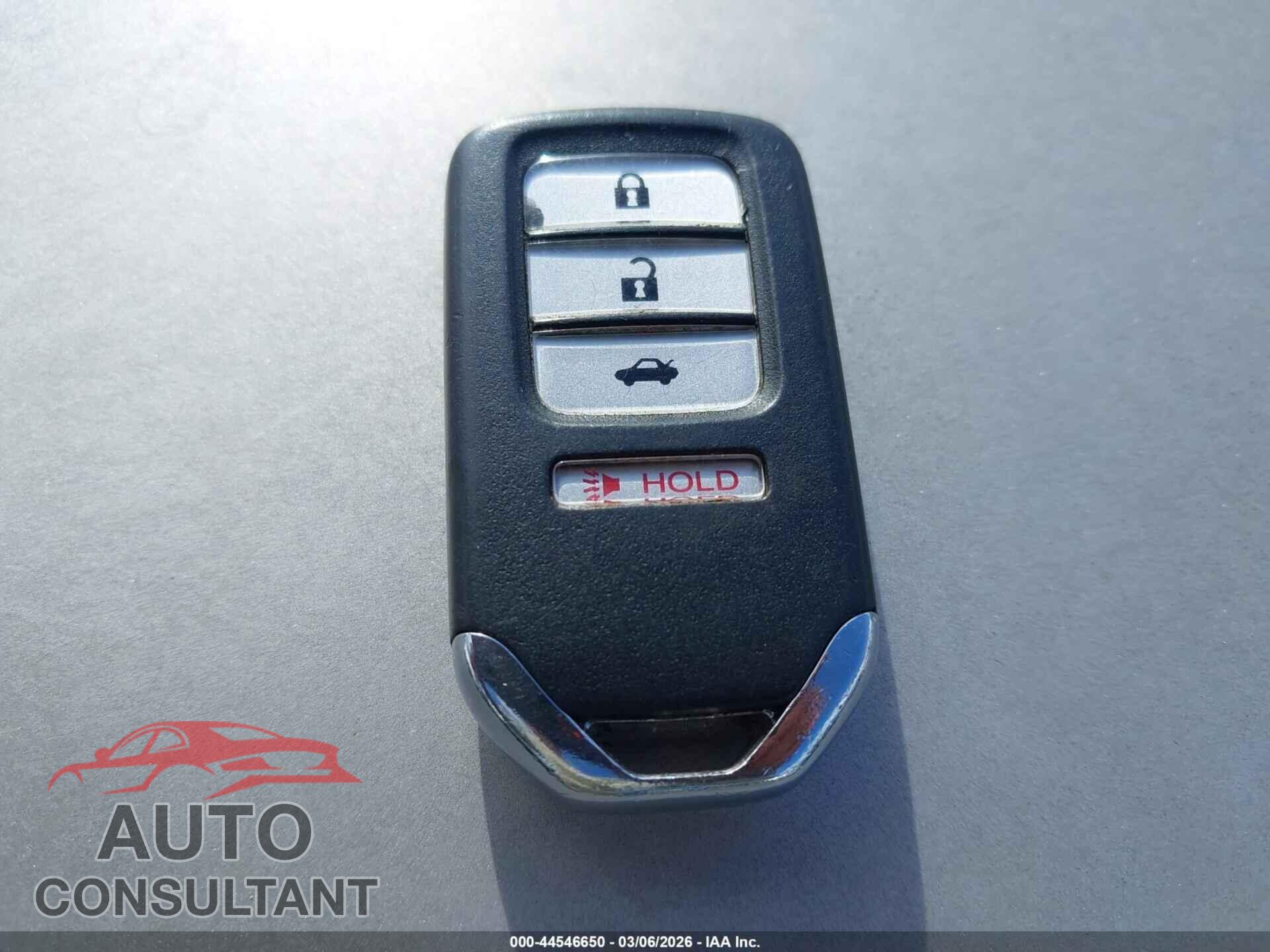 HONDA ACCORD 2013 - 1HGCR2F80DA149926