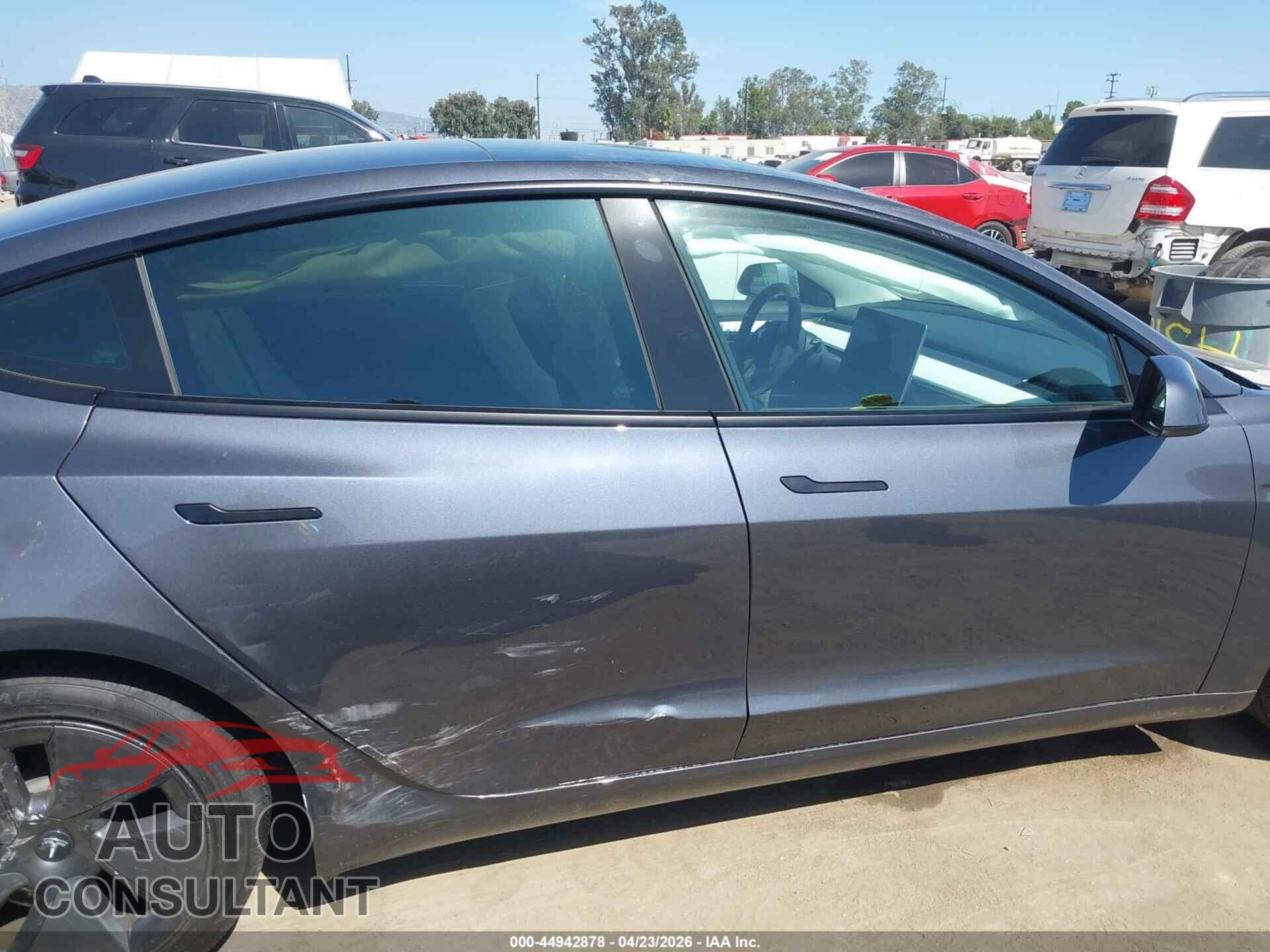 TESLA MODEL 3 2023 - 5YJ3E1EA3PF463896