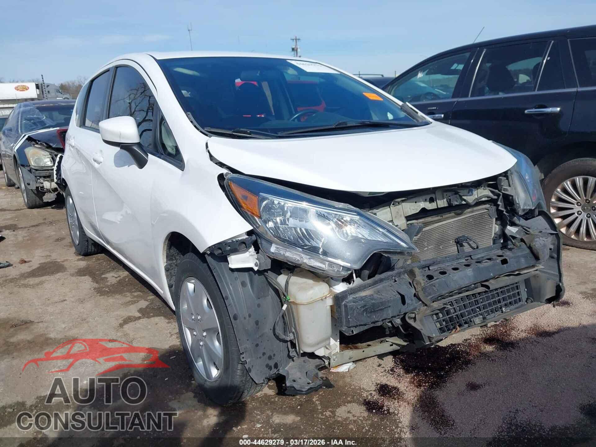 NISSAN VERSA NOTE 2017 - 3N1CE2CP3HL367110