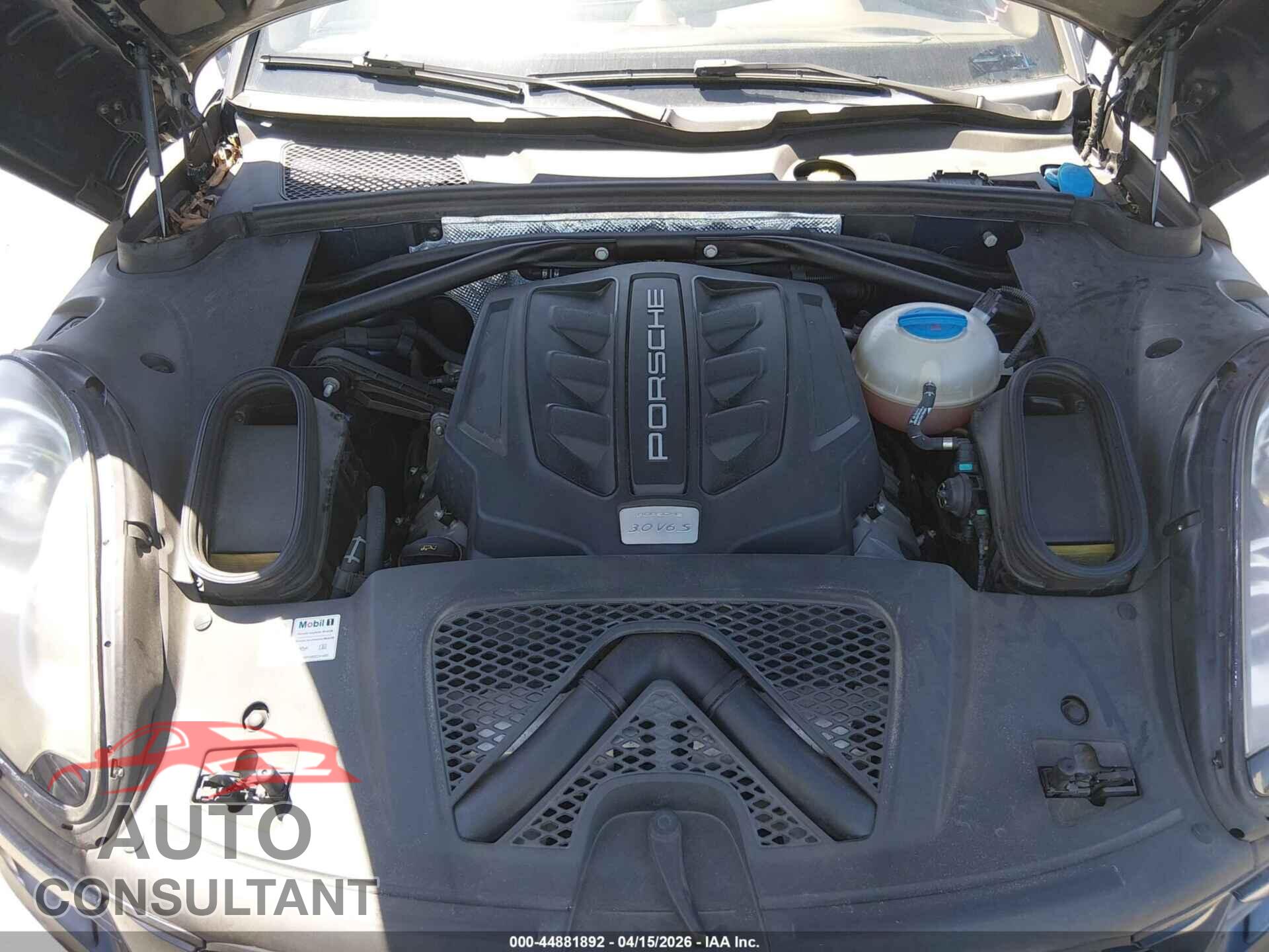 PORSCHE MACAN 2016 - WP1AB2A50GLB55563