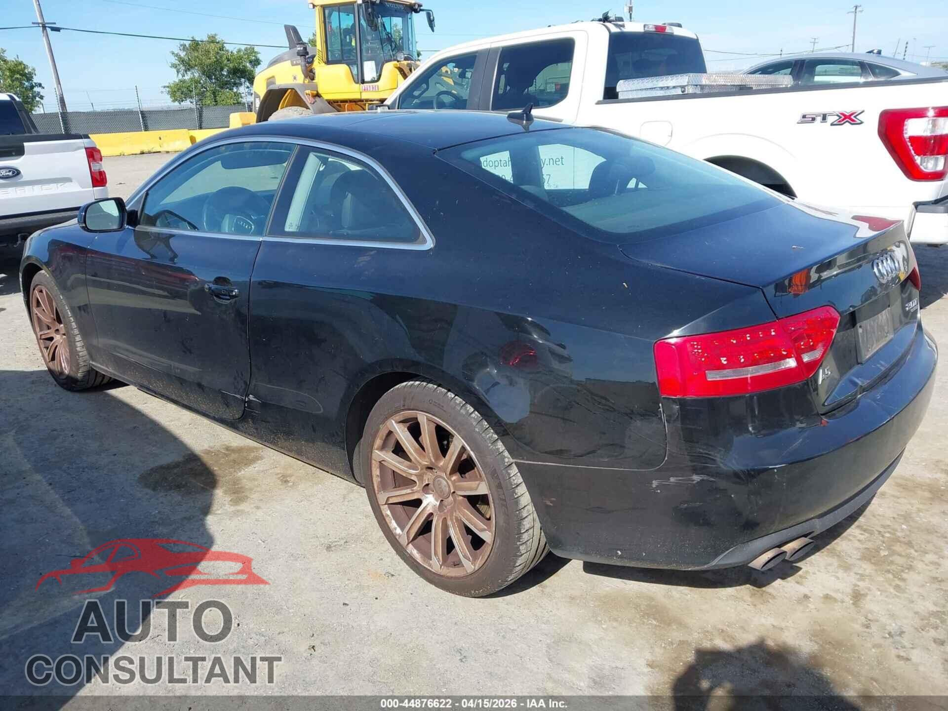 AUDI A5 2011 - WAURFAFR2BA042567